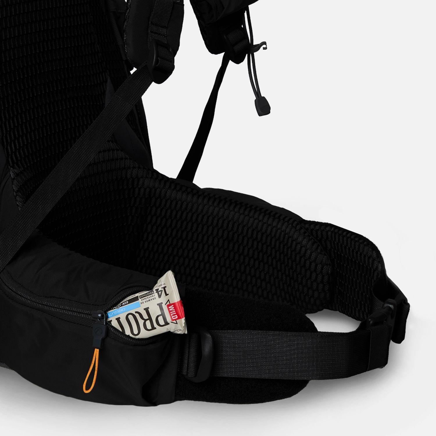 Mochila AeroTrek Backpack 60l Negro  Lippi I26-7