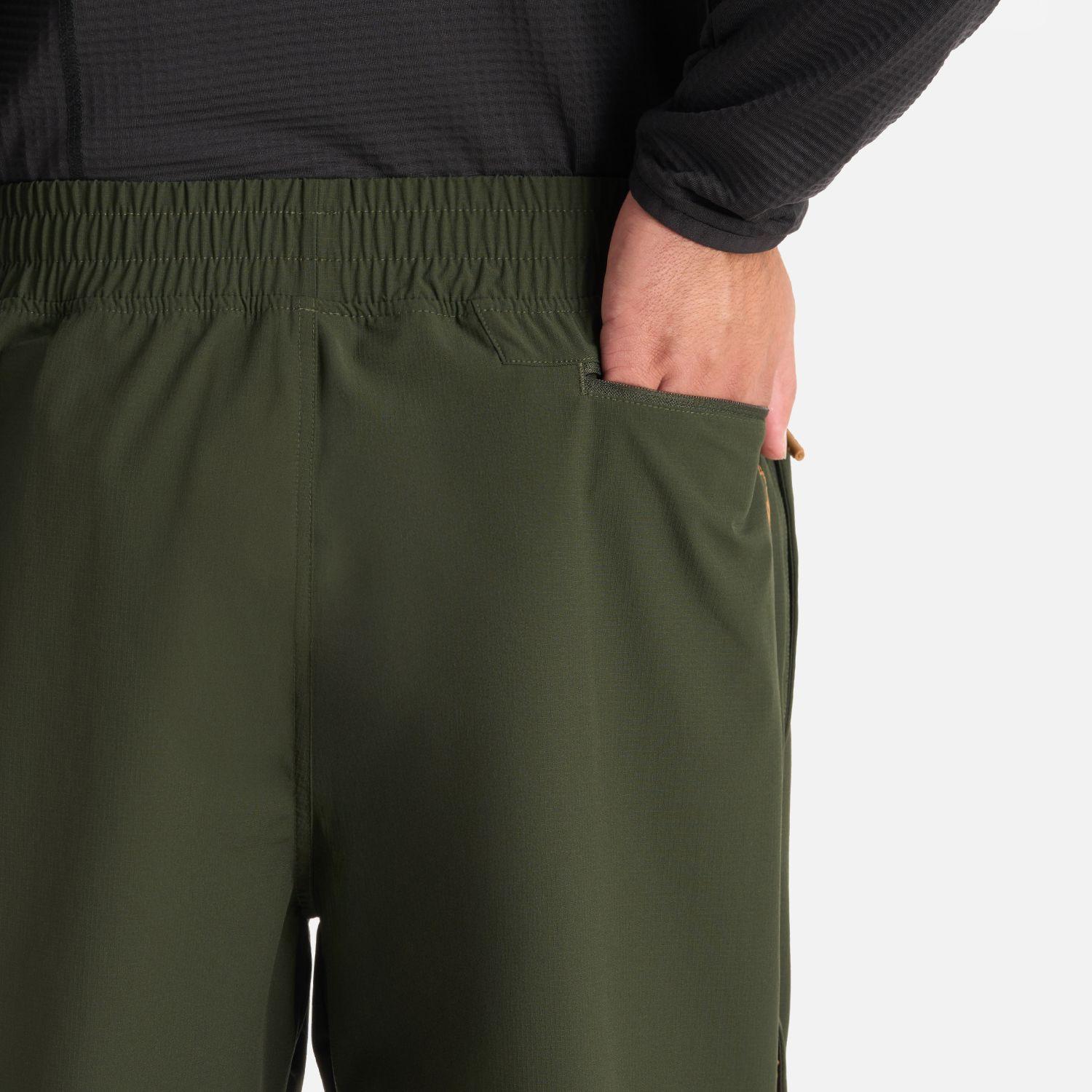 Pantalón Hombre Versatiro Verde Militar Haka Honu I25-4