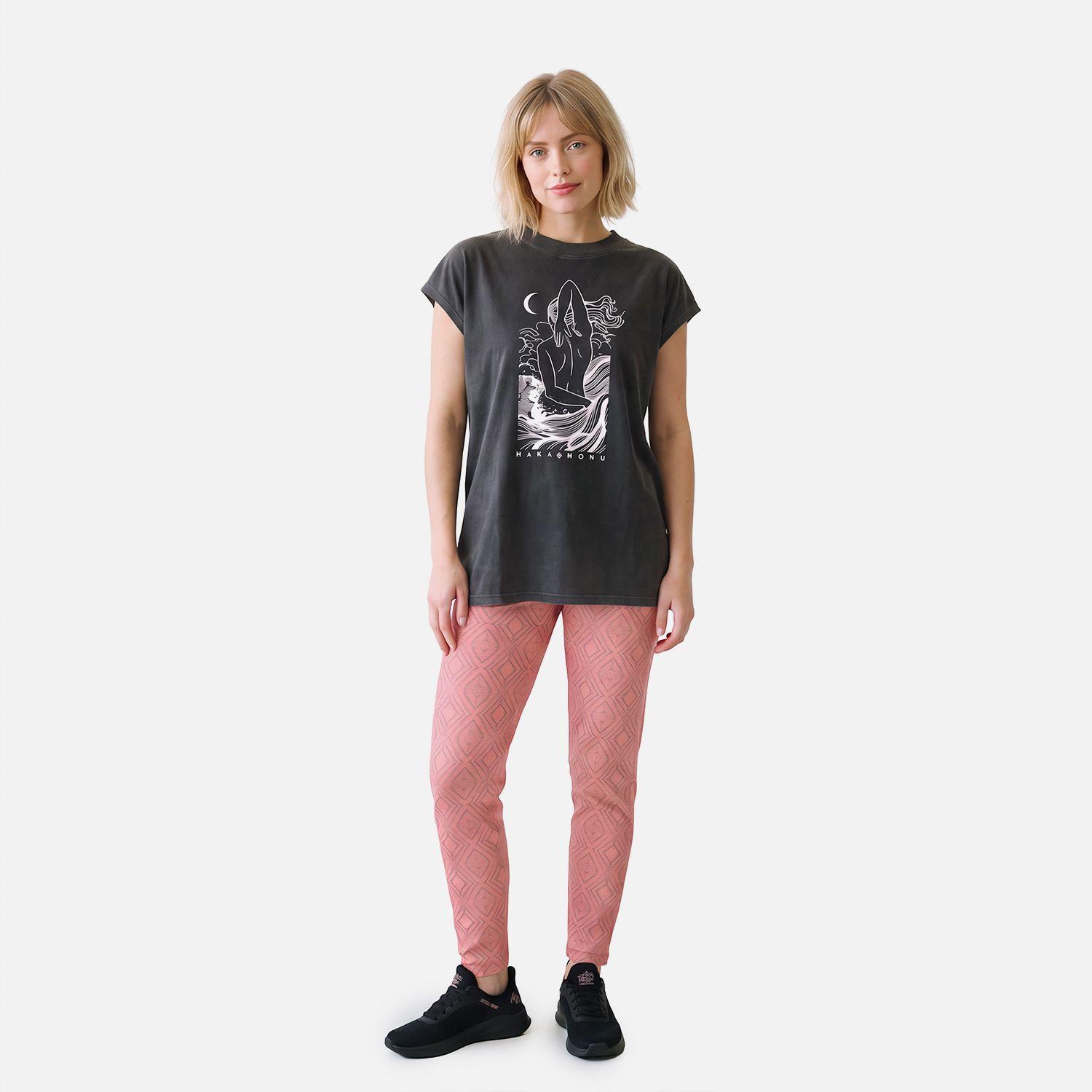 Polera Mujer Garza Negro Haka Honu V27-2