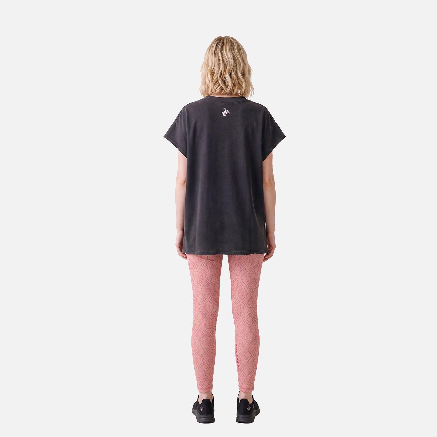 Polera Mujer Garza Negro Haka Honu V27-3