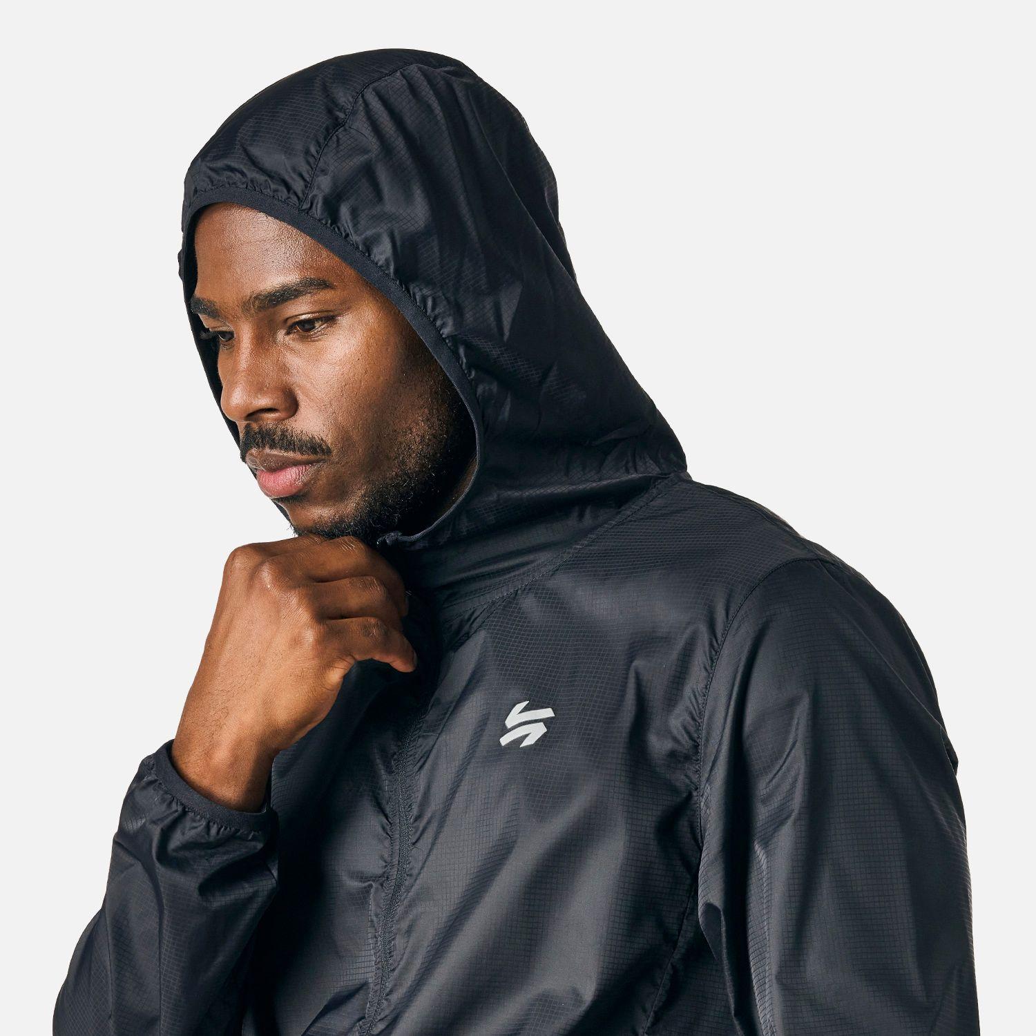 Chaqueta Hombre Built To Move Windbreaker Negro Vulcano-4