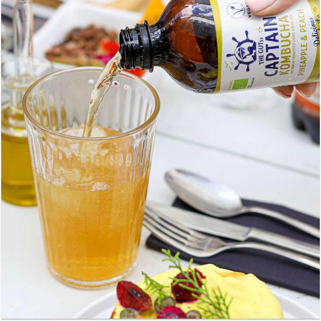 Kombucha Piña Durazno Gutsy Captain - 400 ml -3
