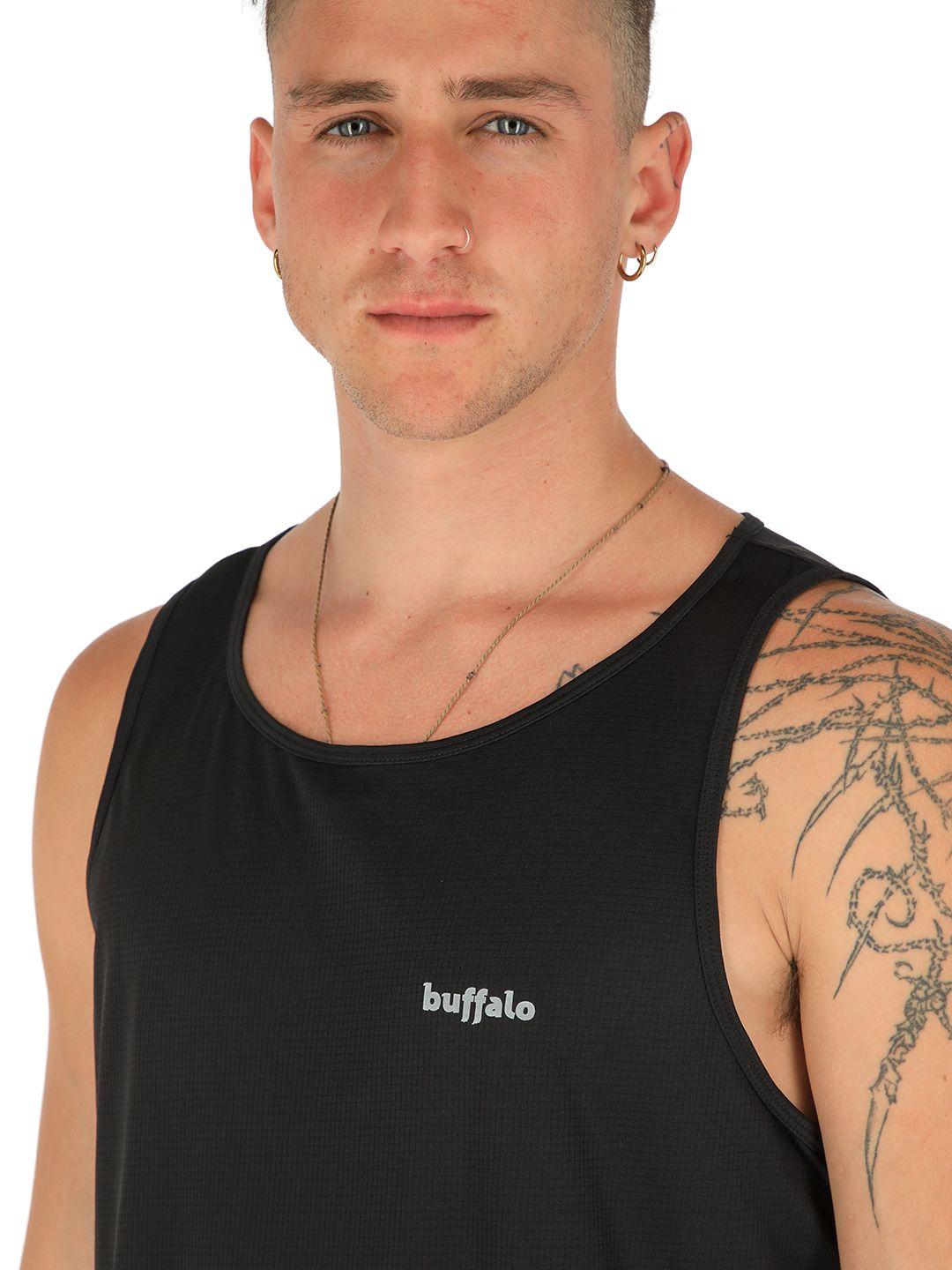 Polera Deportiva Chincol Hombre Buffalo-3