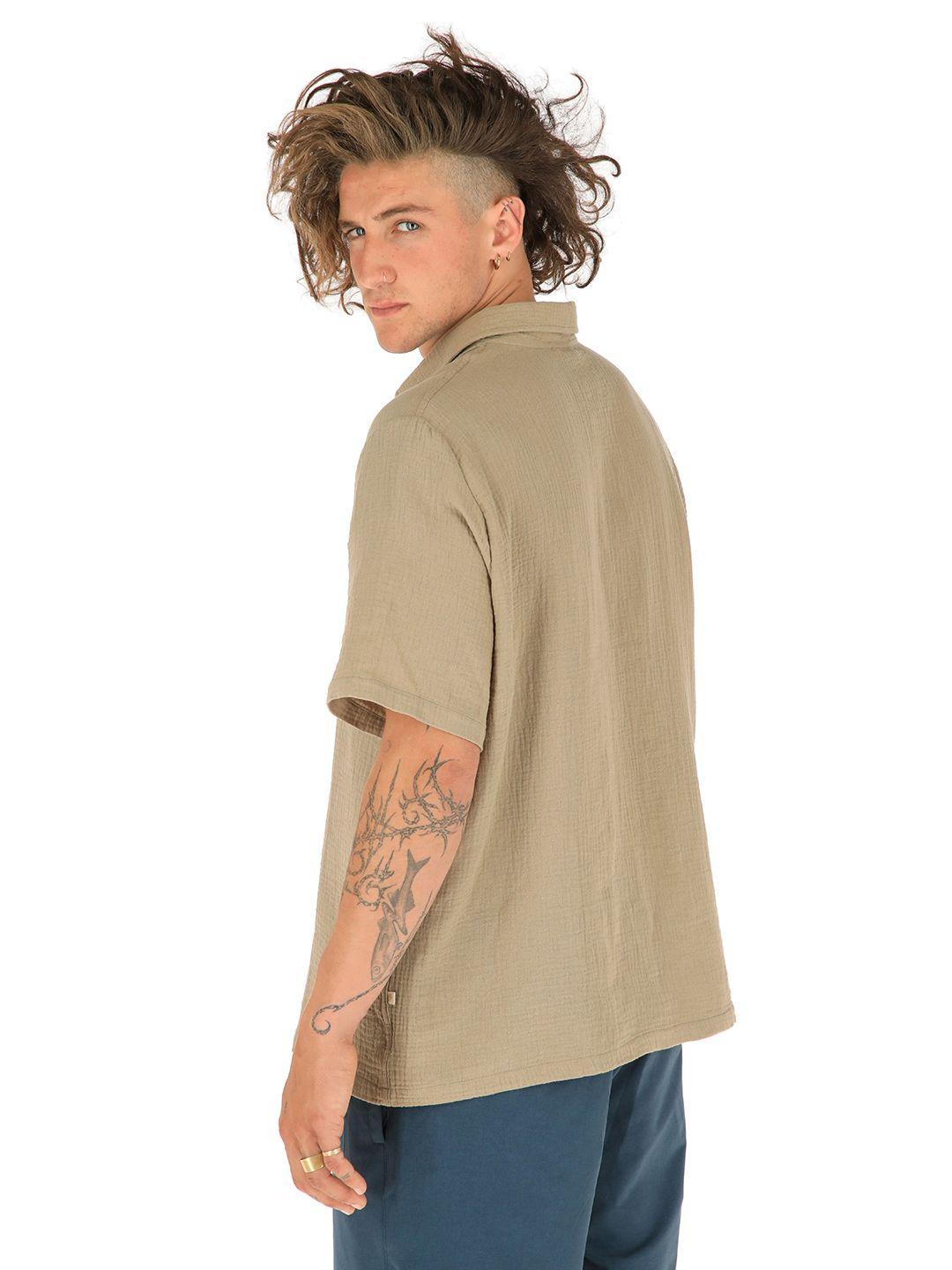 Guayabera Caqui Hombre Buffalo-2