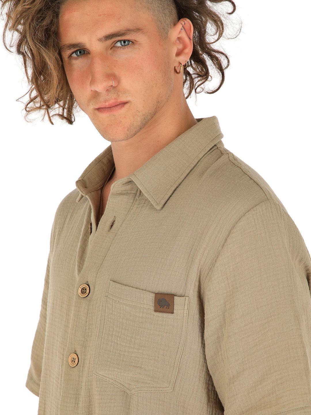 Guayabera Caqui Hombre Buffalo-3