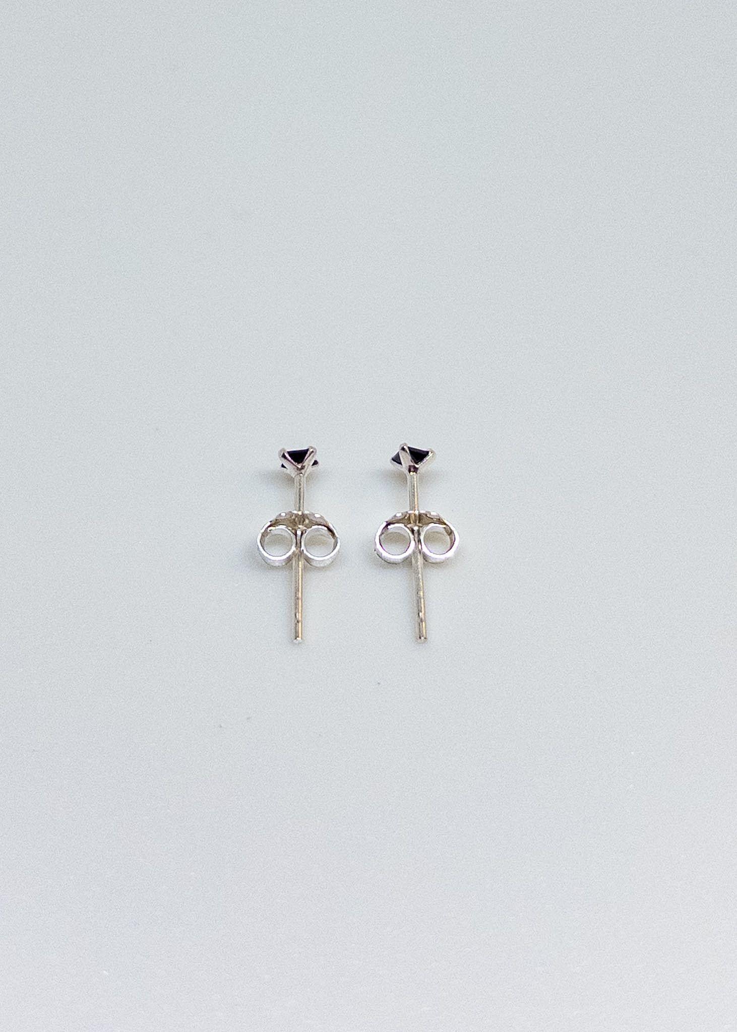 Aros Mini Circón Negro Cuadrado Plata Italiana 925-3