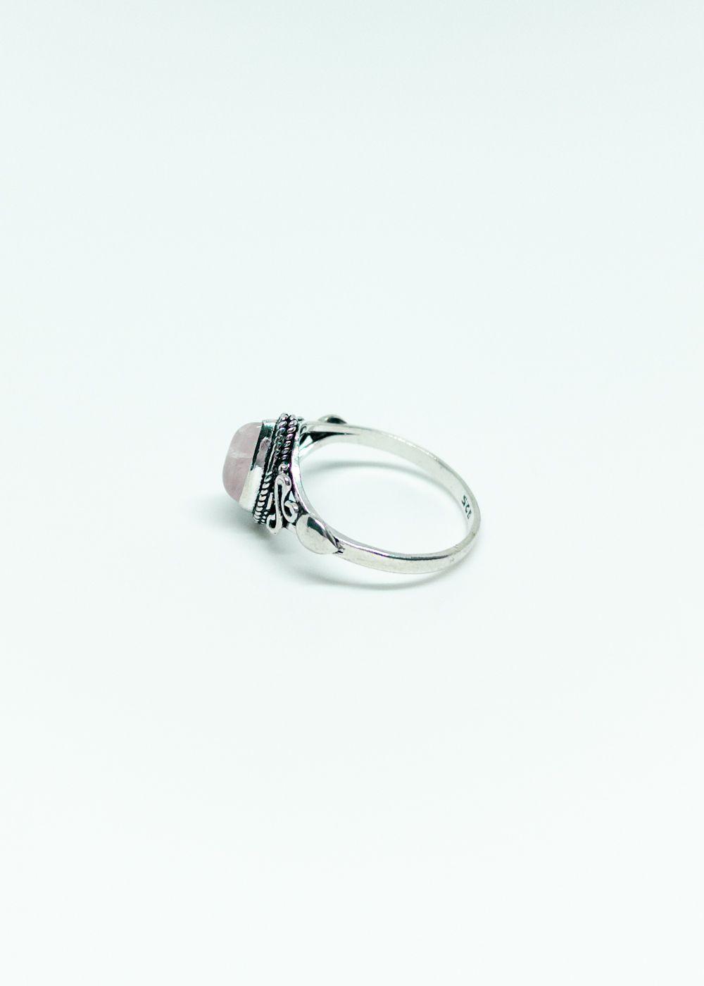 Anillo Cuarzo Rosa en Plata Enjevecida 925-1