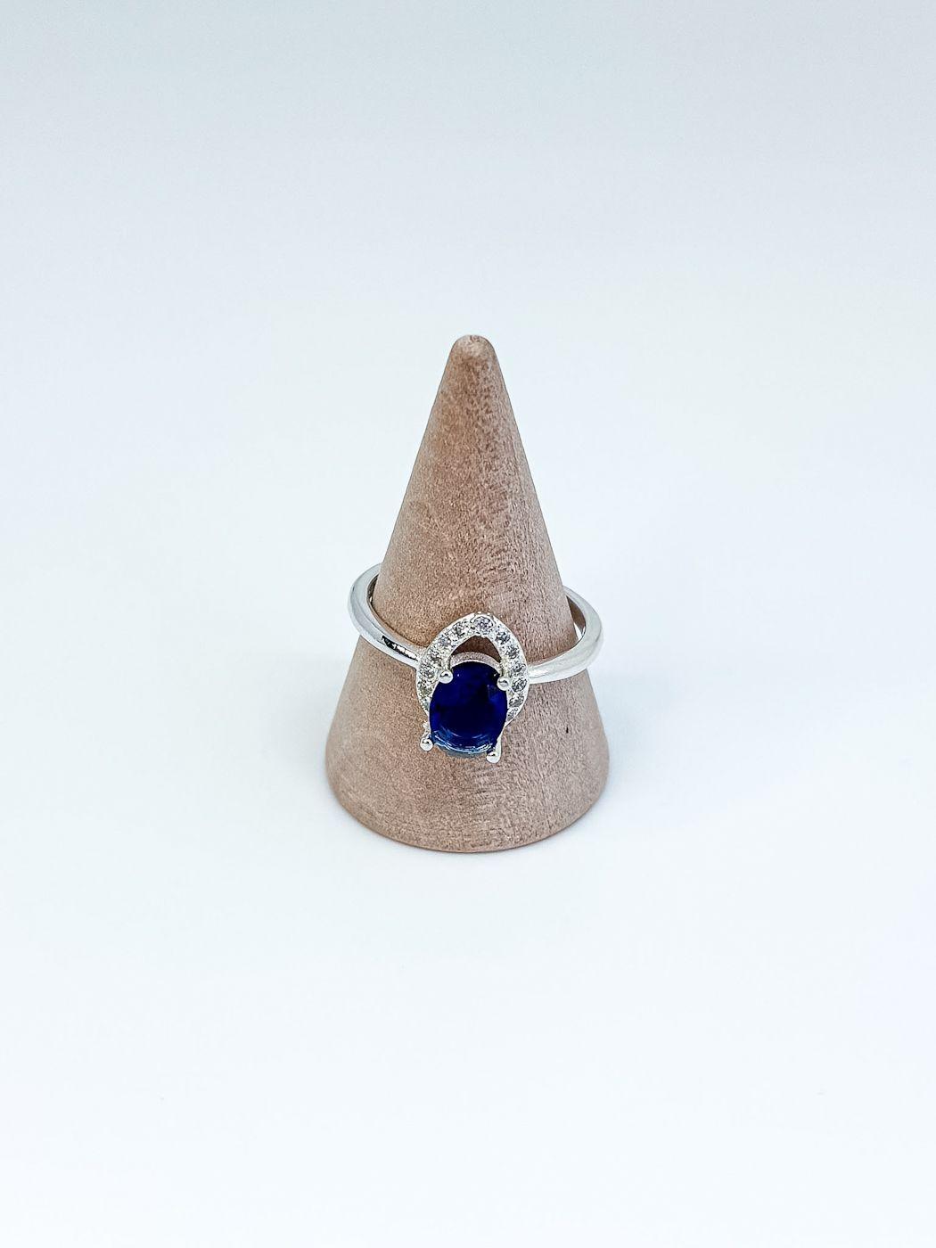 Anillo con circón azul y microcircones en plata italiana 925-4