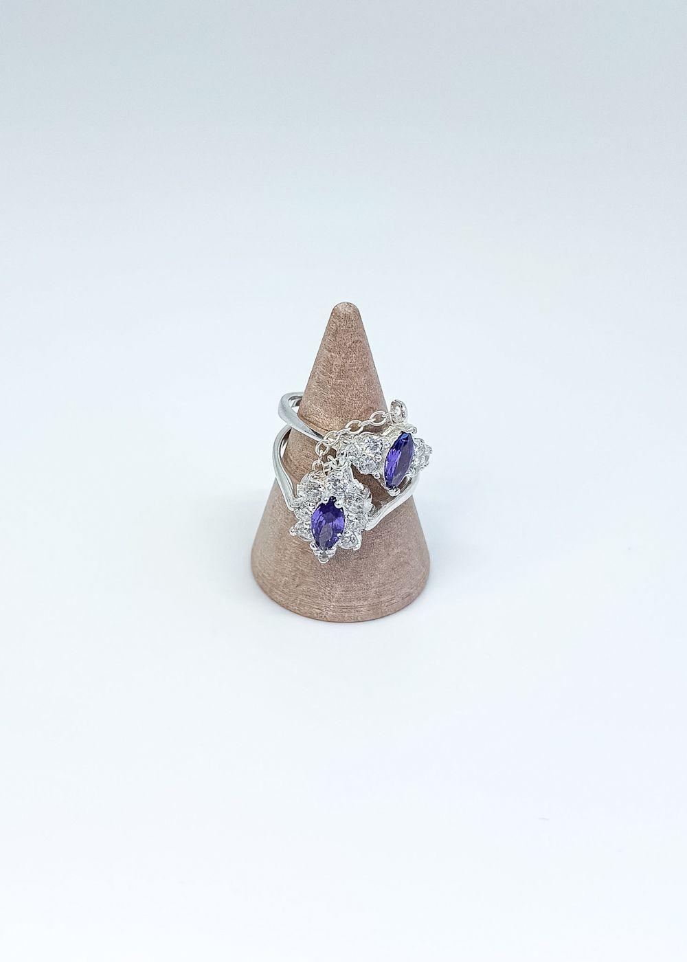 Anillo doble con circón morado en plata italiana 925-7