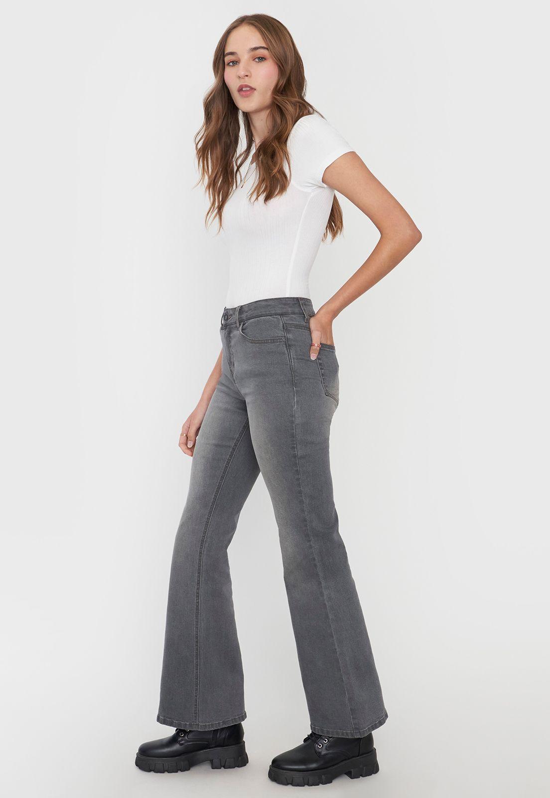 Jeans Mujer Flare Fit Gris Corona-3
