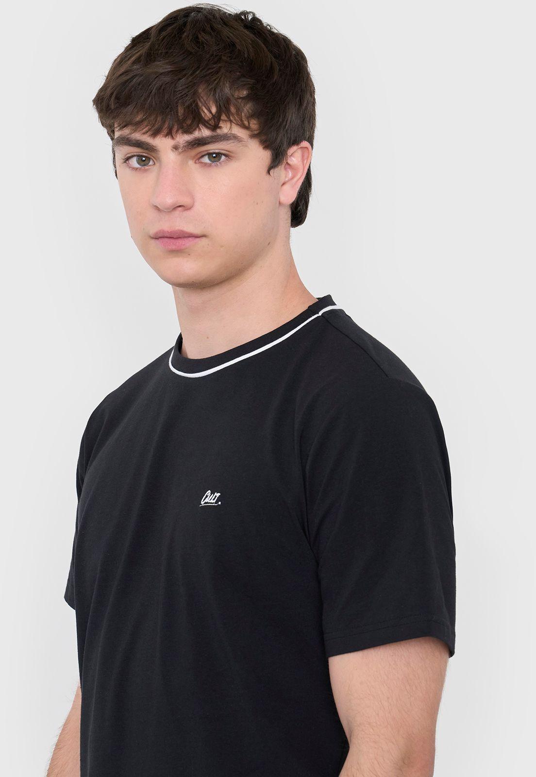 Polera Hombre Slim Detalle Cuello Negro Corona-2