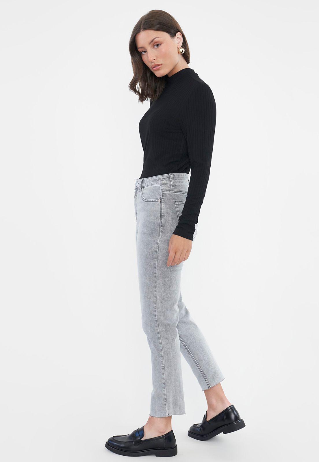 Jeans Mujer Straight Fit Elasticado Gris Corona-3