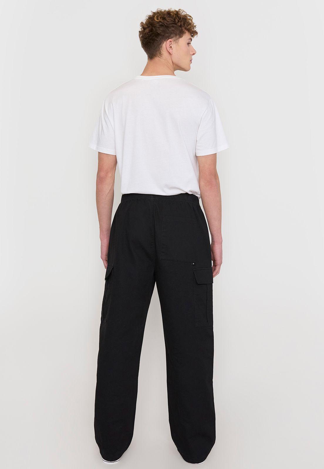 Pantalón Hombre Parachute Fit Cargo Negro Corona-2