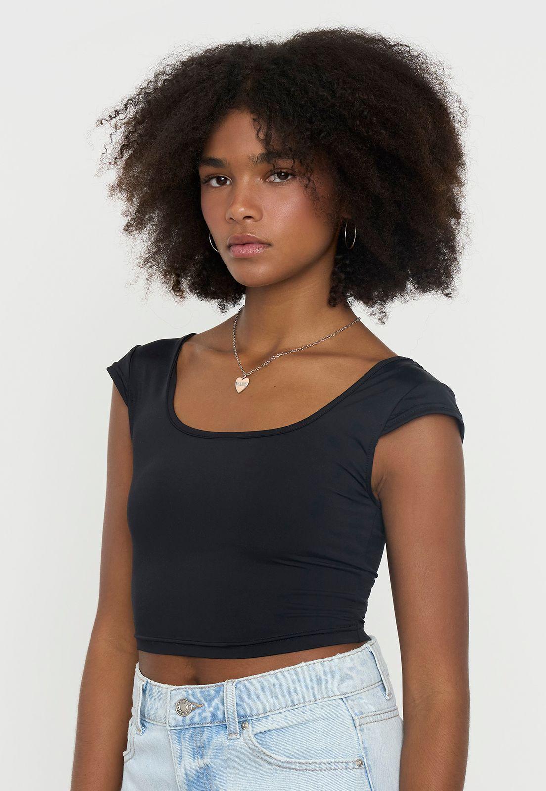 Peto Mujer Cuello Cuadrado Negro Corona-2
