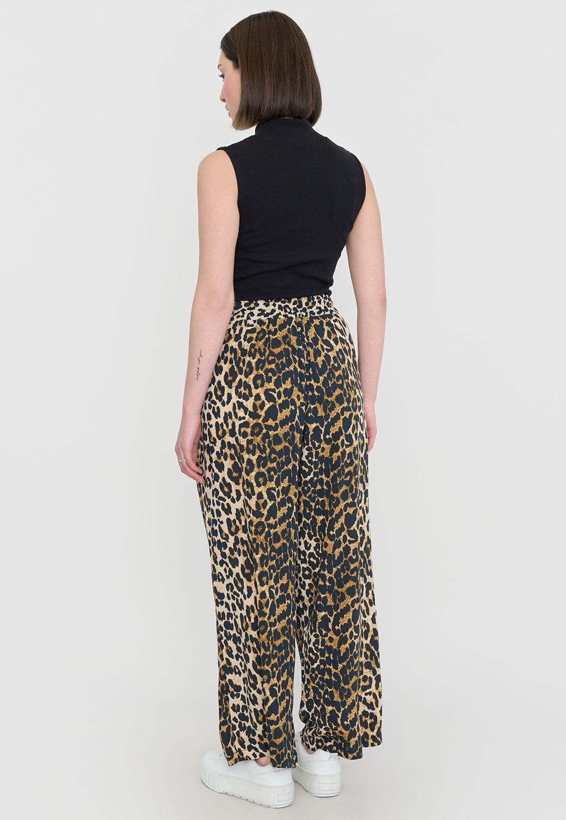 Pantalón Mujer Fluido Printeado Animal Print Corona-2