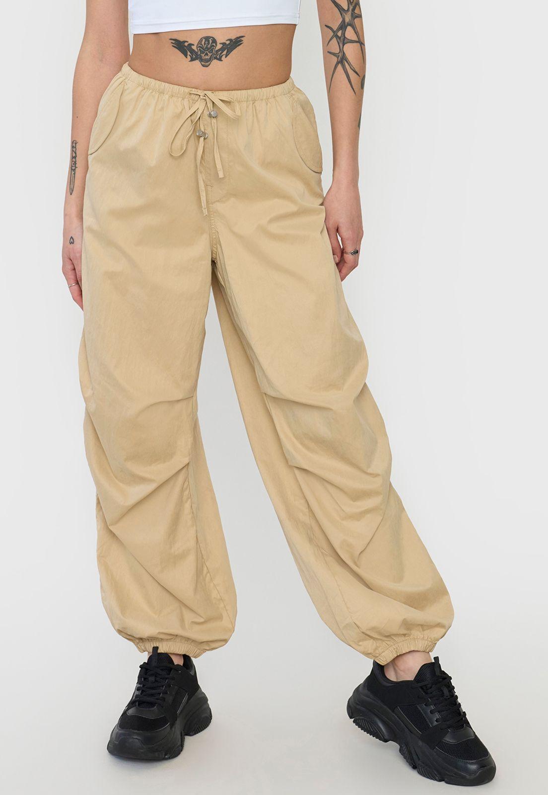 Pantalón Mujer Parachute Color Beige Corona-1