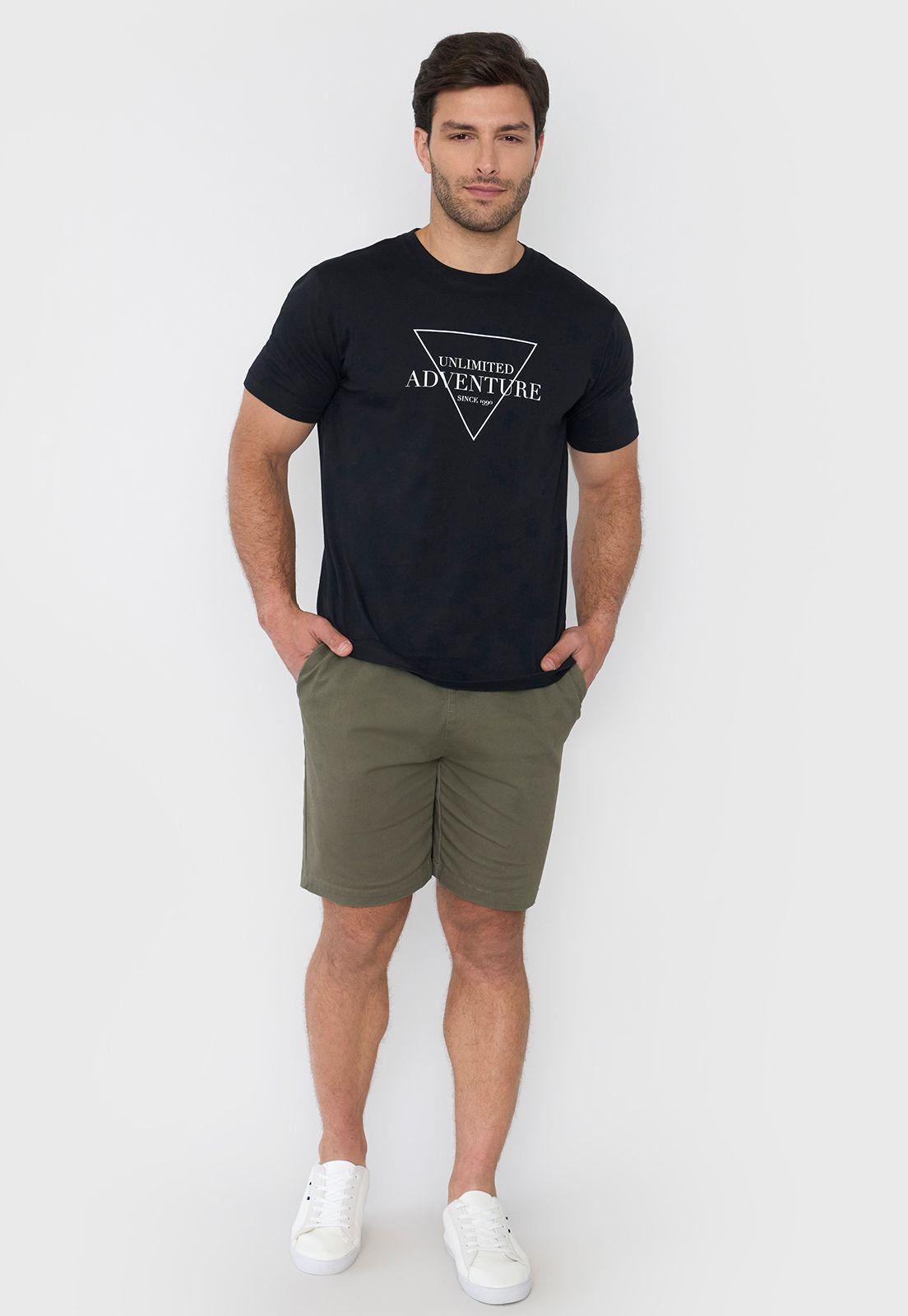 Polera Hombre Focal Print Color Negro Corona-3
