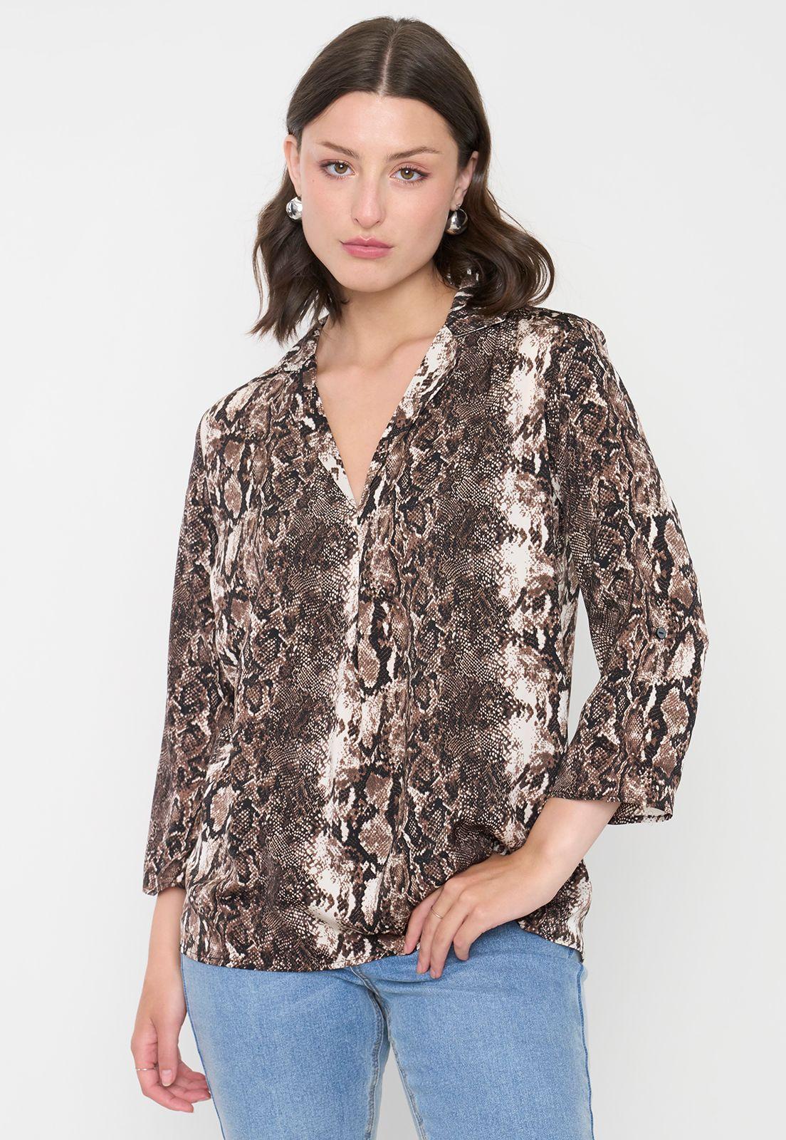 Blusa Mujer Cuello Camisero M/L Snake Print Café Corona-0