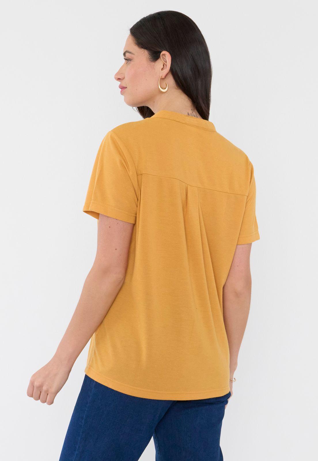 Polera Mujer Cuello Mao Mostaza Corona-1