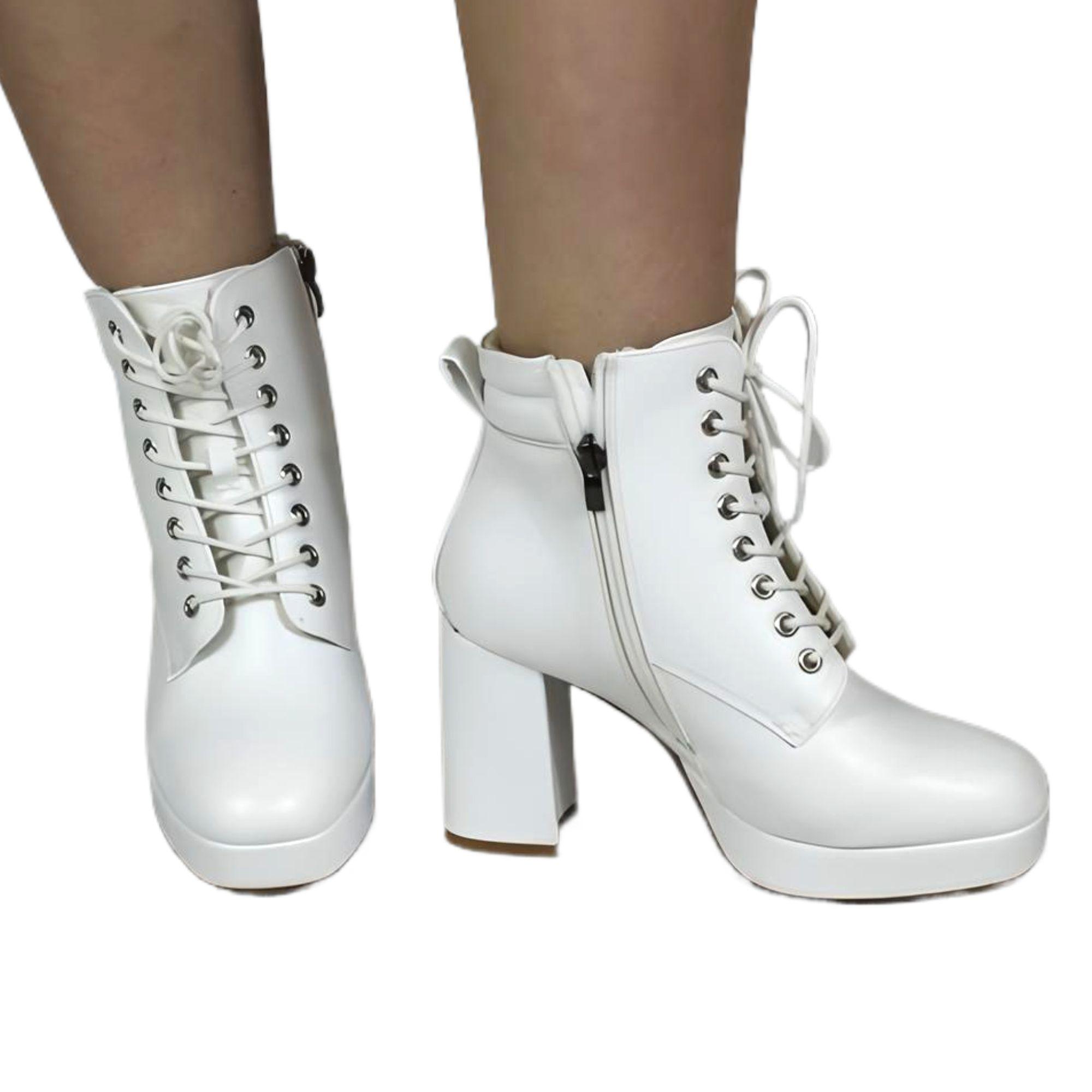 Botin de Mujer Taco Alto 61 Yassne Blanco-3