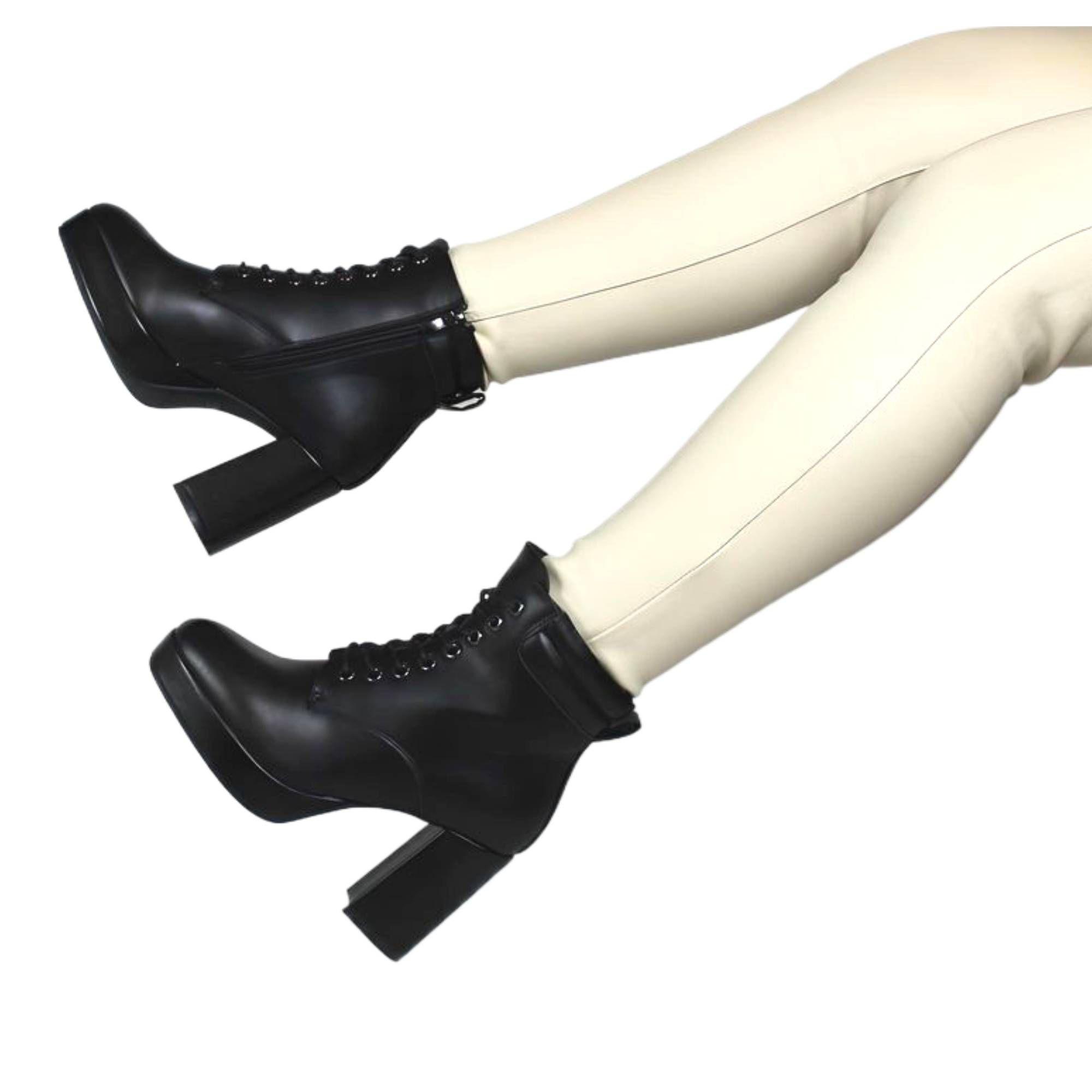 Botin de Mujer Taco Alto 61 Yassne Negro-3