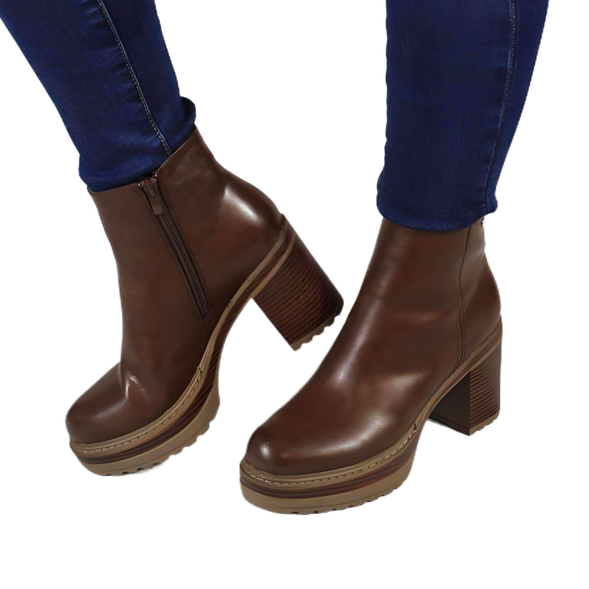 Botin de Mujer 16 Yassne Café-1