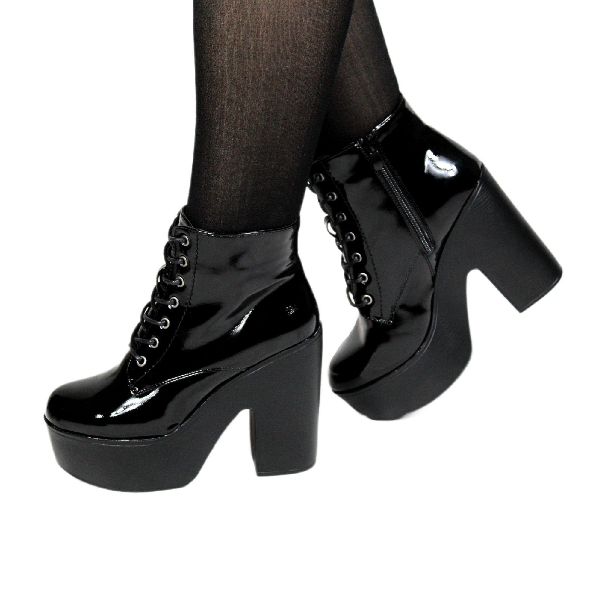 Botin Charol Taco Alto con Plataforma 60 Yassne Negro-2