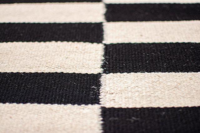 Alfombra pasillo BAZHARS  Kelim Galle Op Art BN 70x300 cm Negro-2