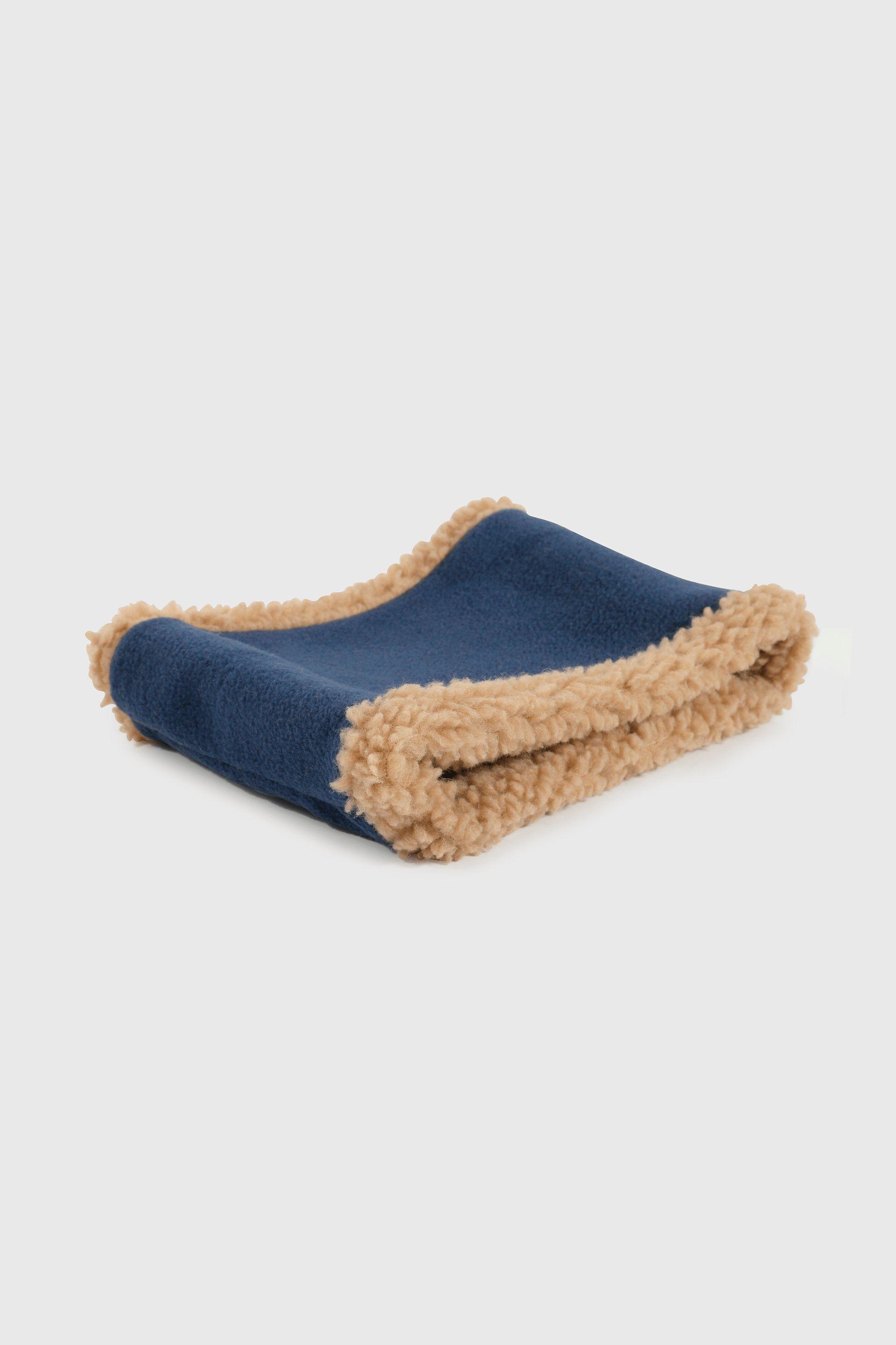 Cuello con Interior de Polar Azul-2