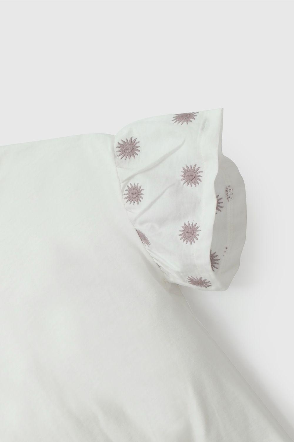 Polera Blanca Soles Bordados De Niña POJE1409V26-3