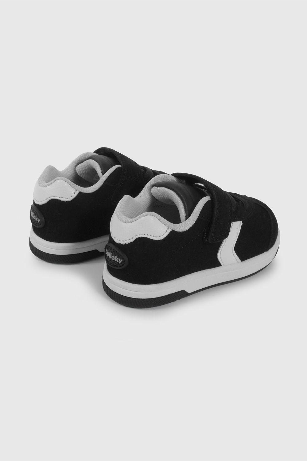 Zapatilla Urbana Negra  37070201V26-4