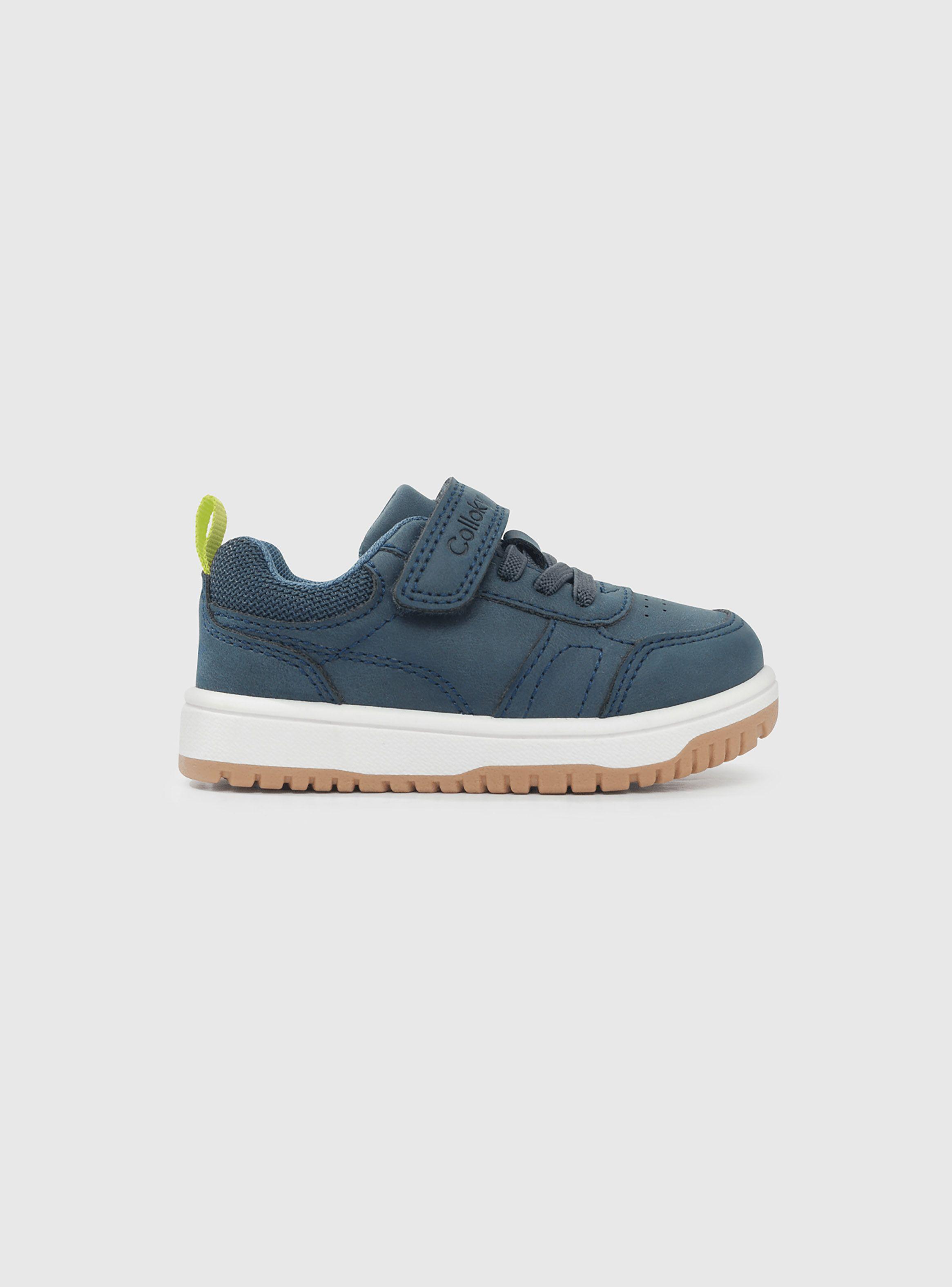 Zapatilla urbana Azul de Niño (21 a 27)-1