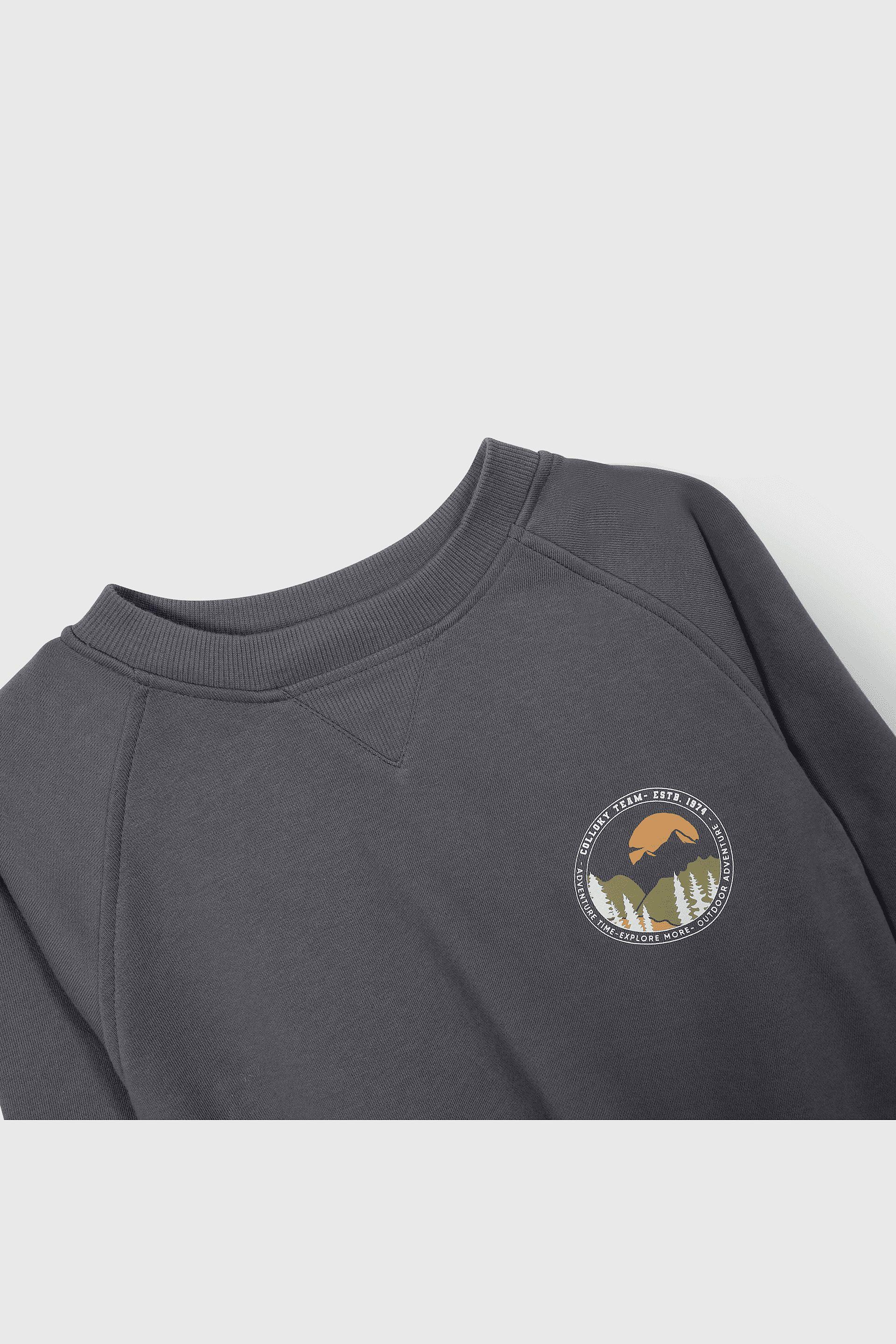 Polerón niño gris, estilo y comodidad para aventuras-2