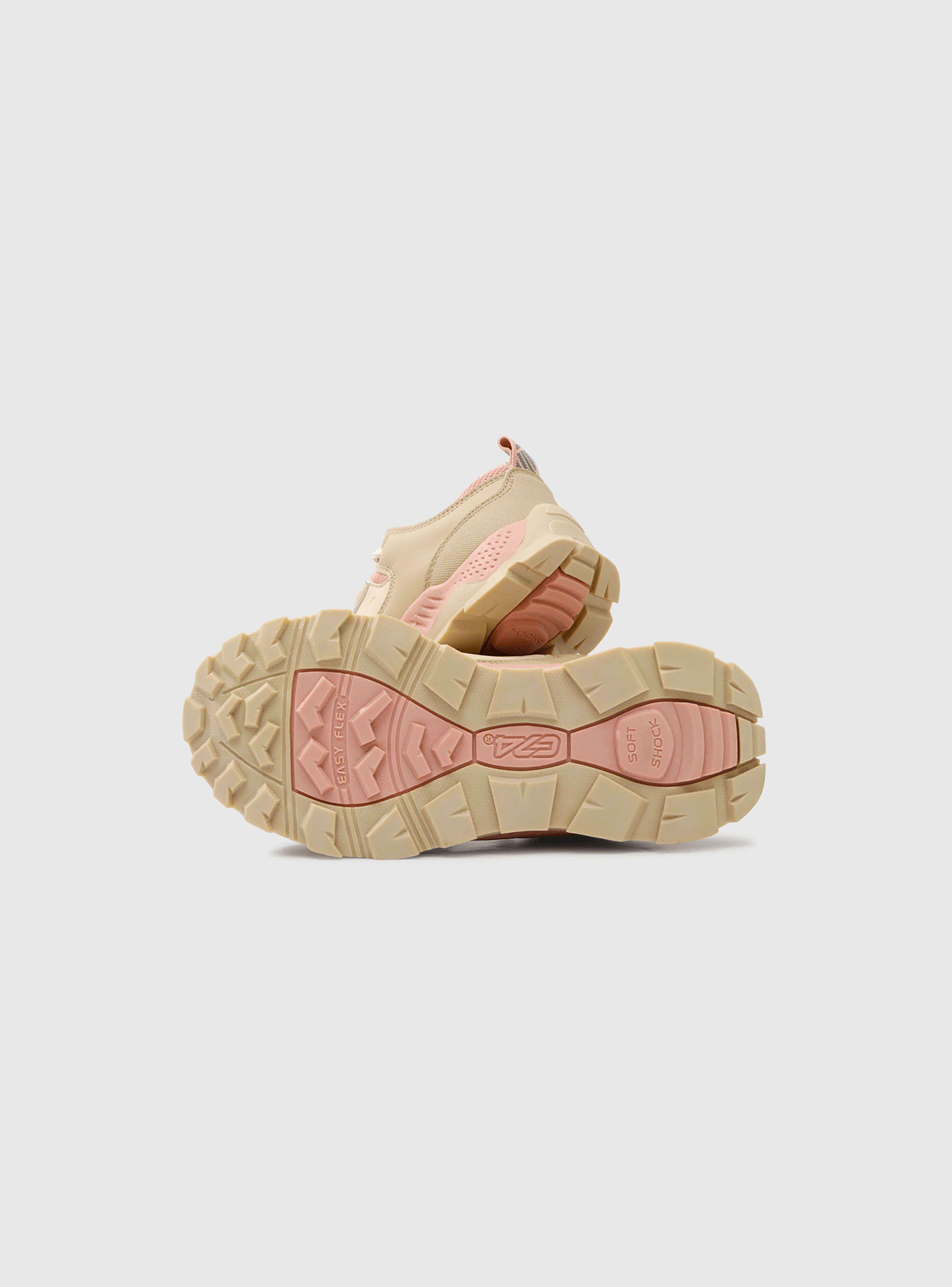 Zapatilla outdoor Niña Beige 53193 Colloky-2