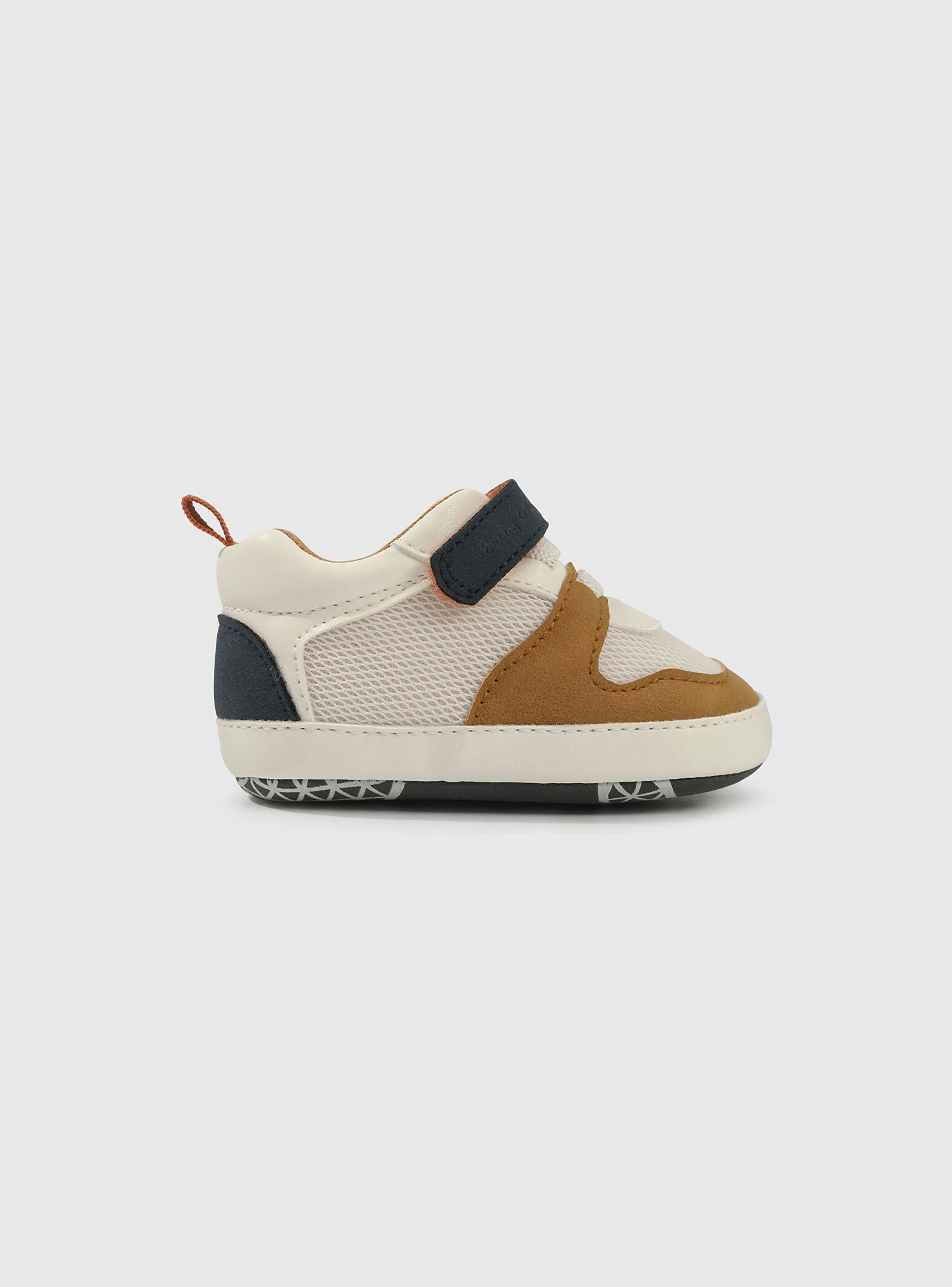 Zapatilla Urbana Niño Único Color 54945 Colloky-1