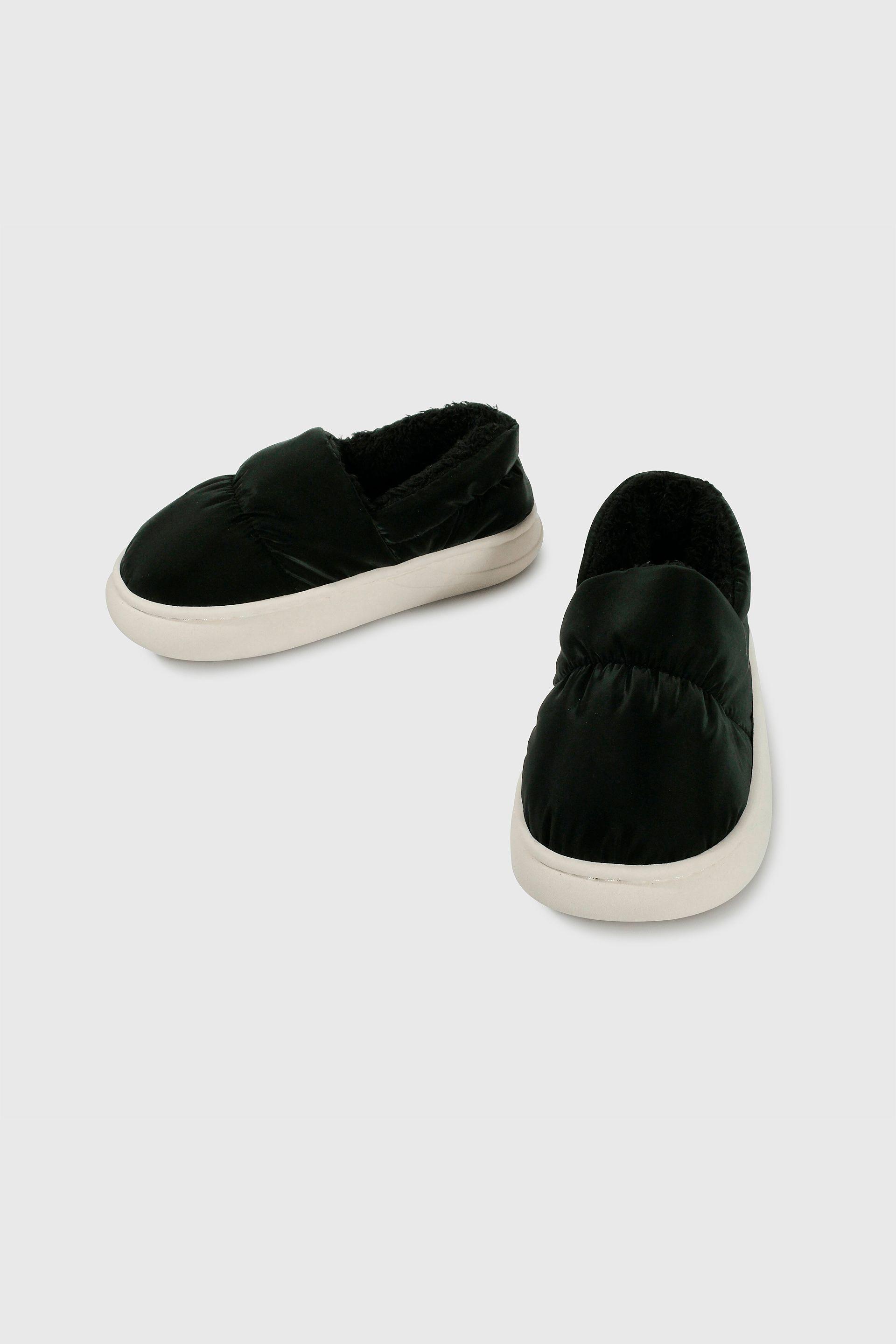 Pantufla Temático Dormir Negra-3