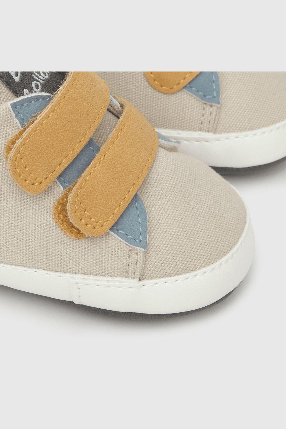 Zapatilla Beige de Niño-5