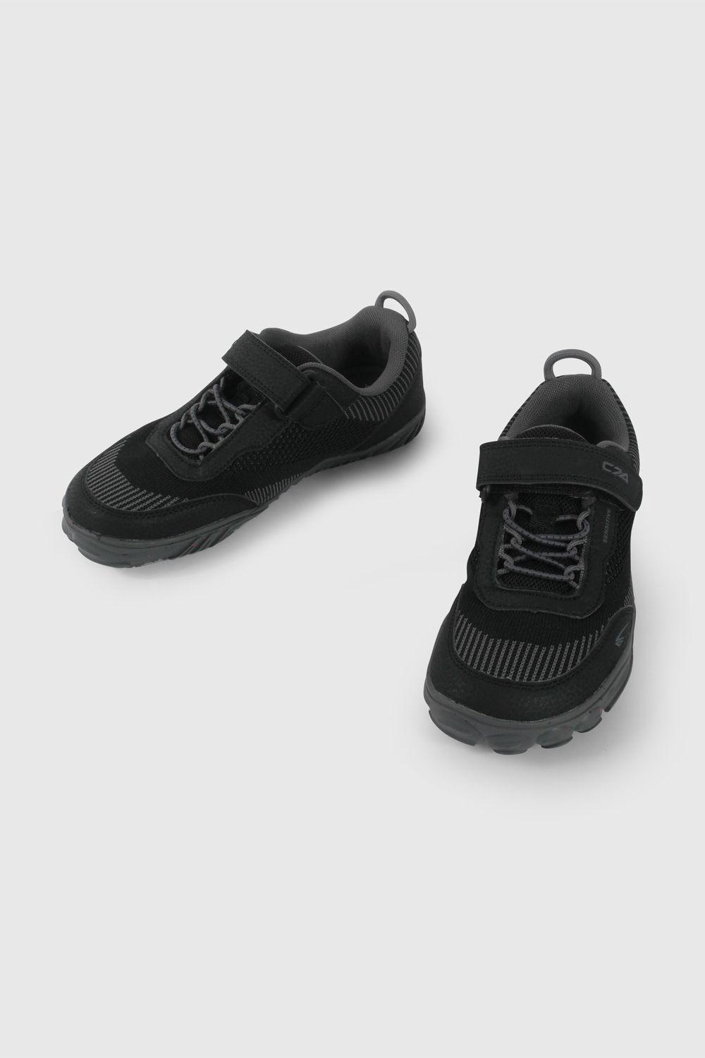 Zapatilla Outdoor Flexible Negra 58130301V26-3