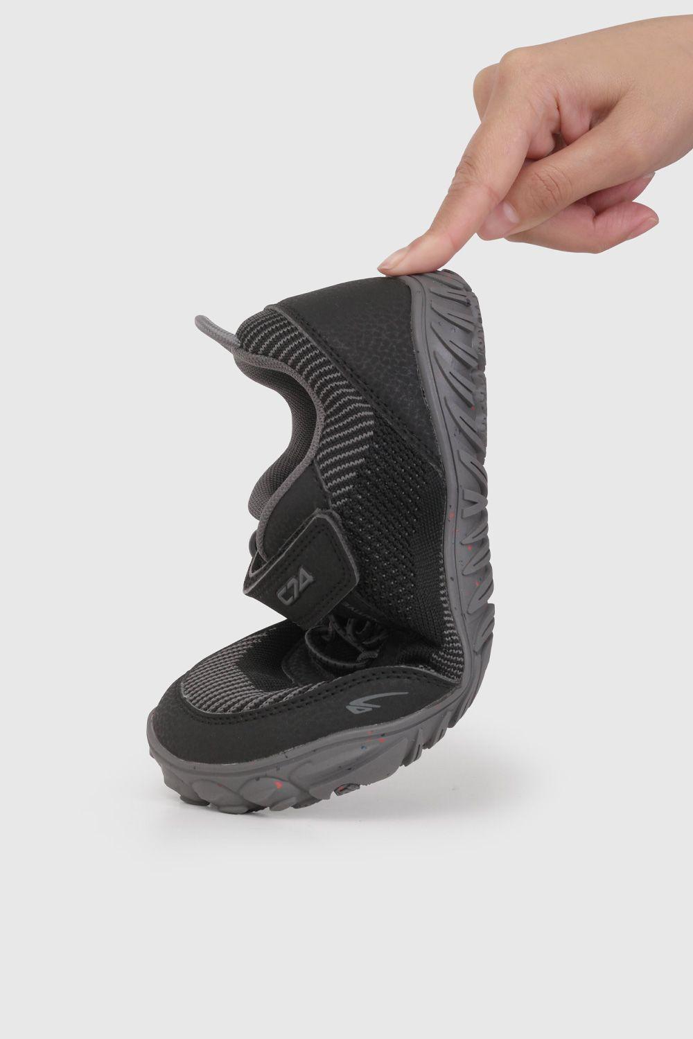 Zapatilla Outdoor Flexible Negra 58130301V26-5