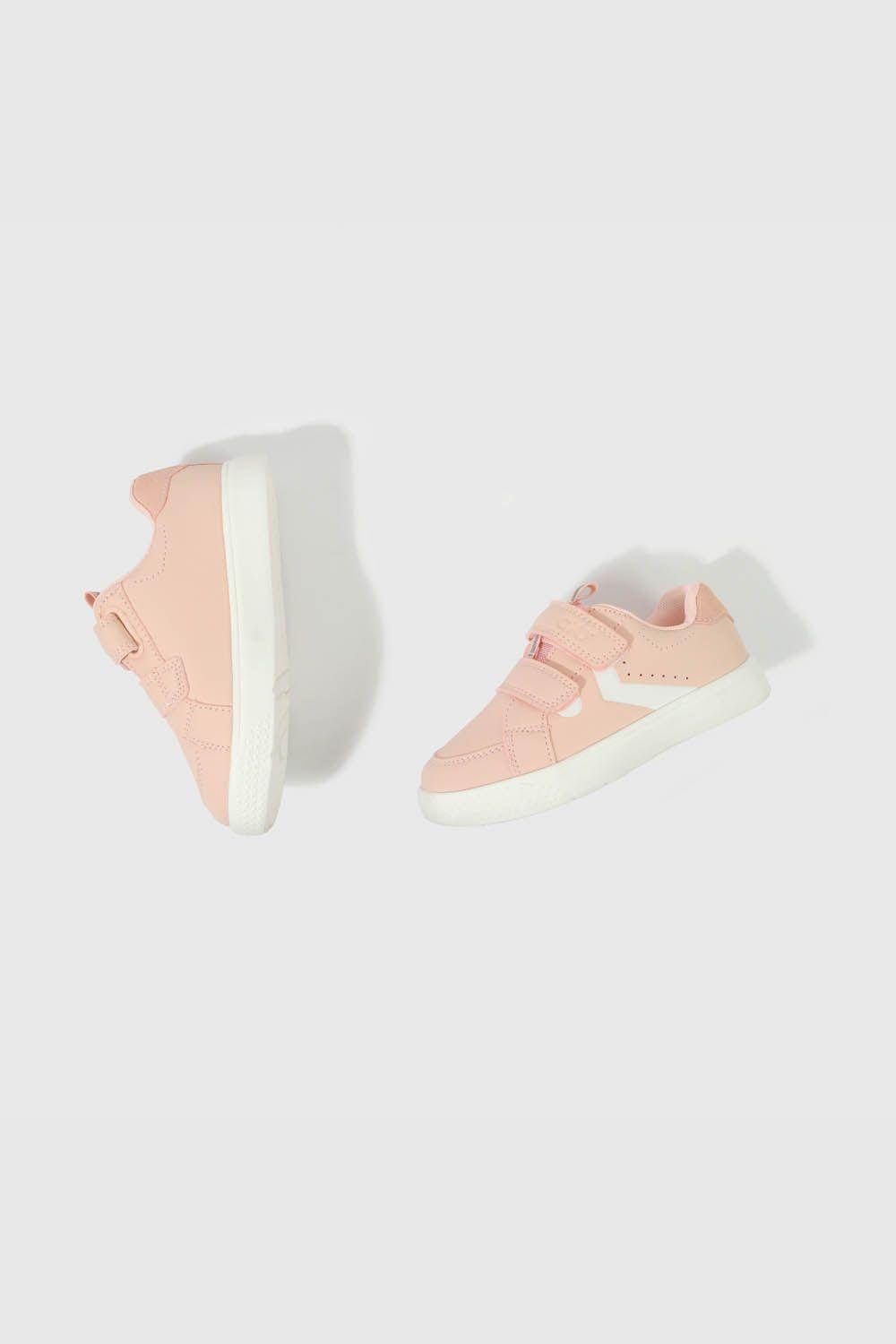 Zapatilla Rosada con Velcro Niña-3