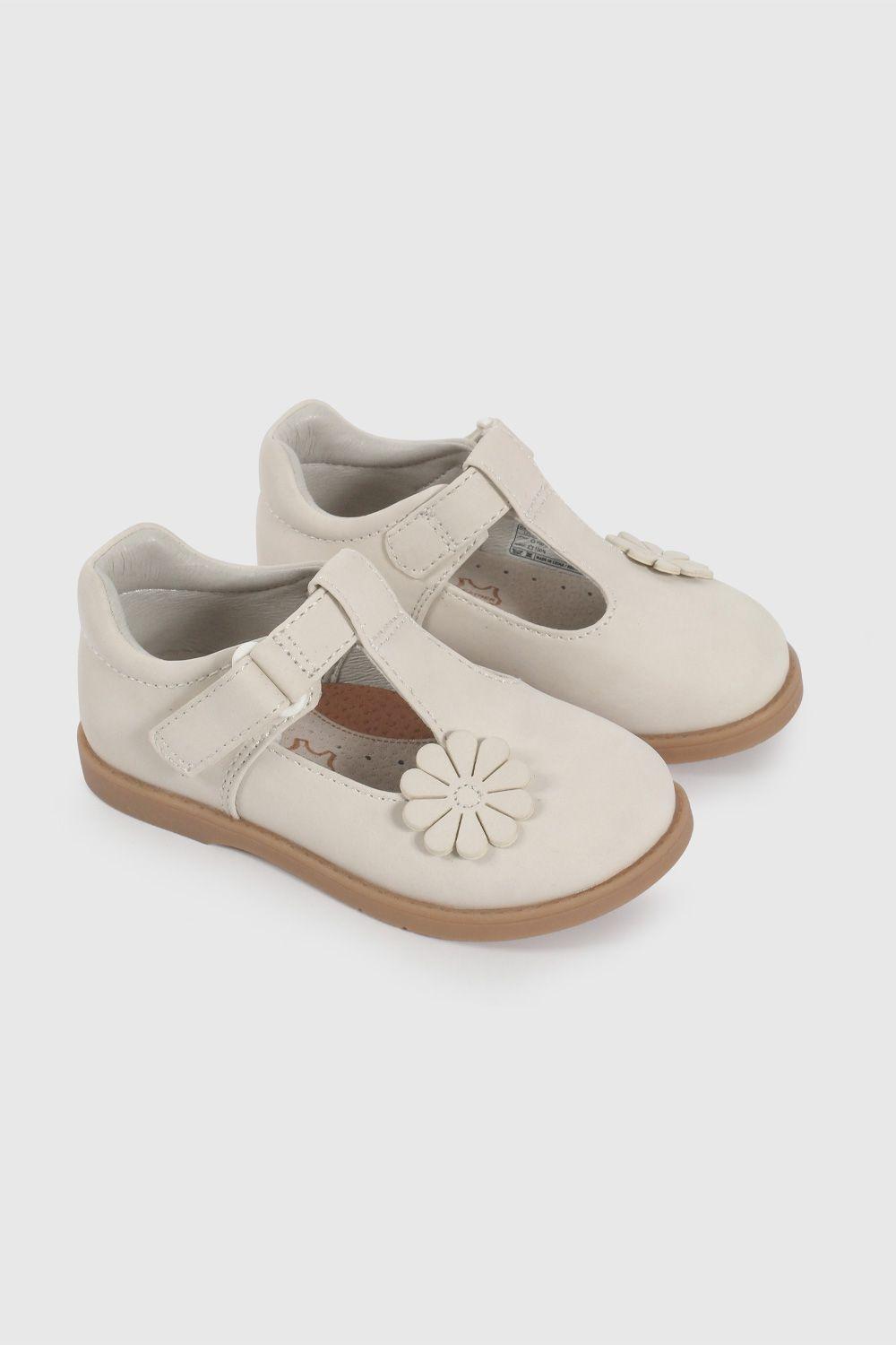 Reina Blanca con Aplicación de Flor 42060209V26-0