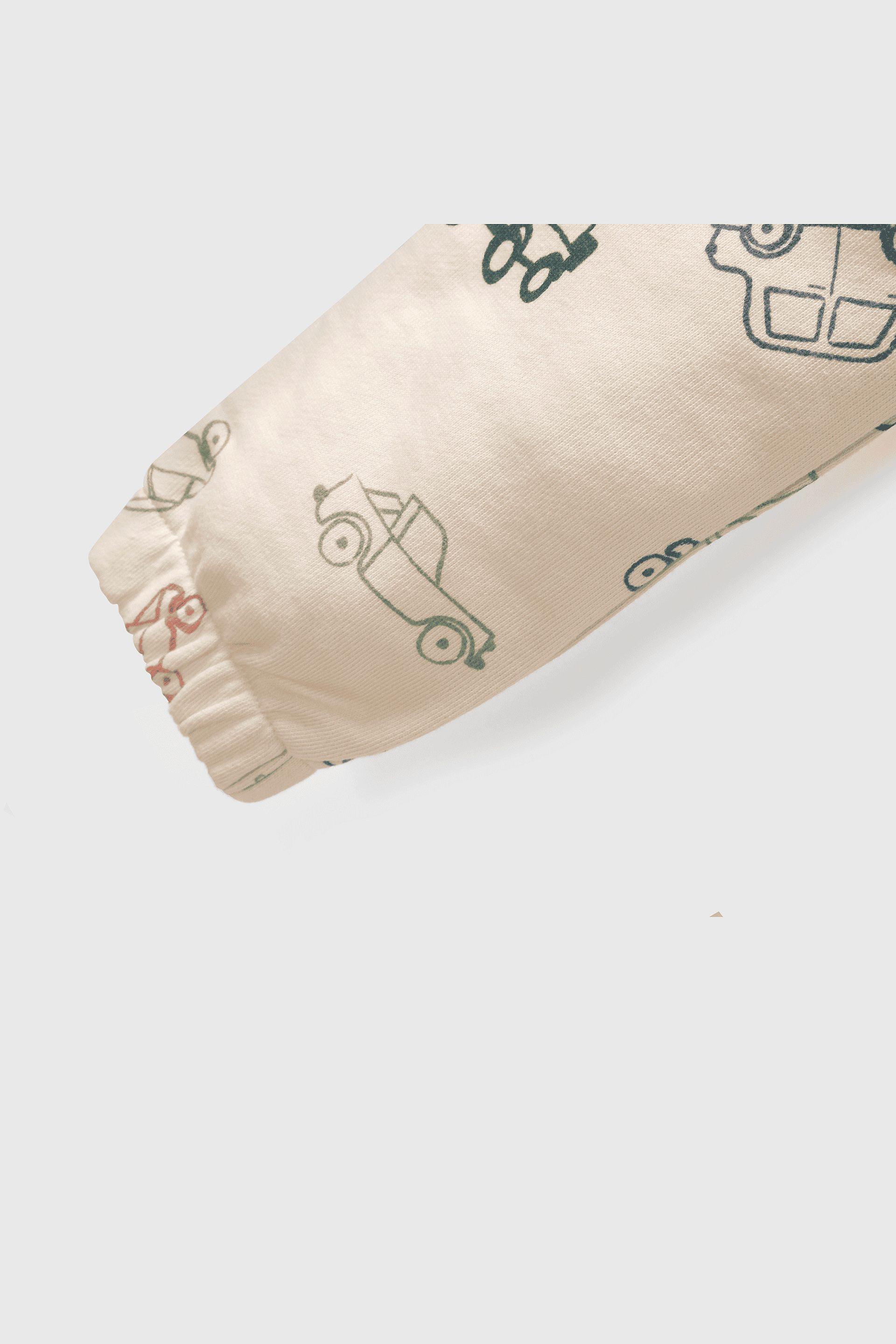 Buzo blanco con estampado de autos para niños-3