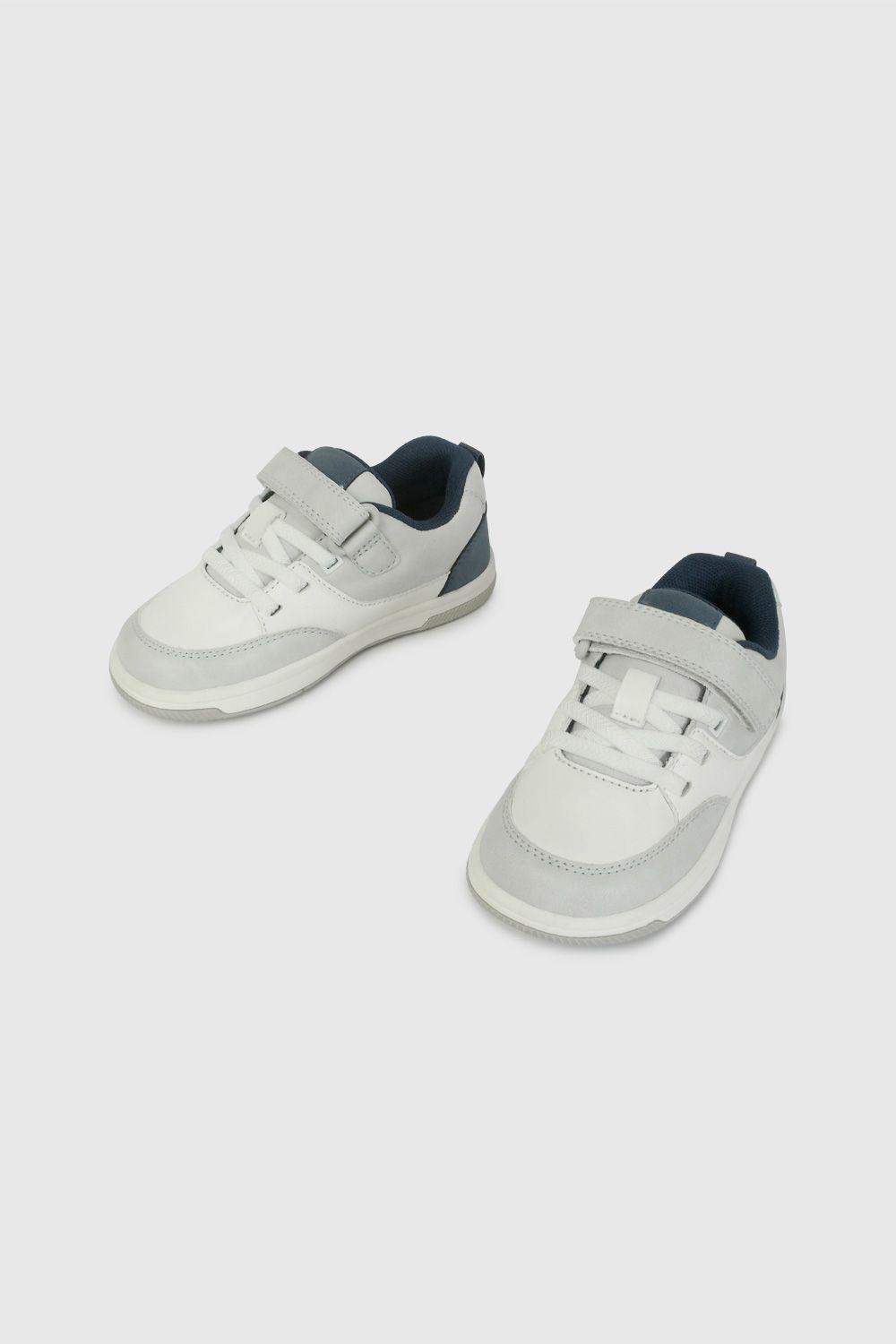 Zapatilla Urbana Skate Blanca y Gris 47310298V26-3