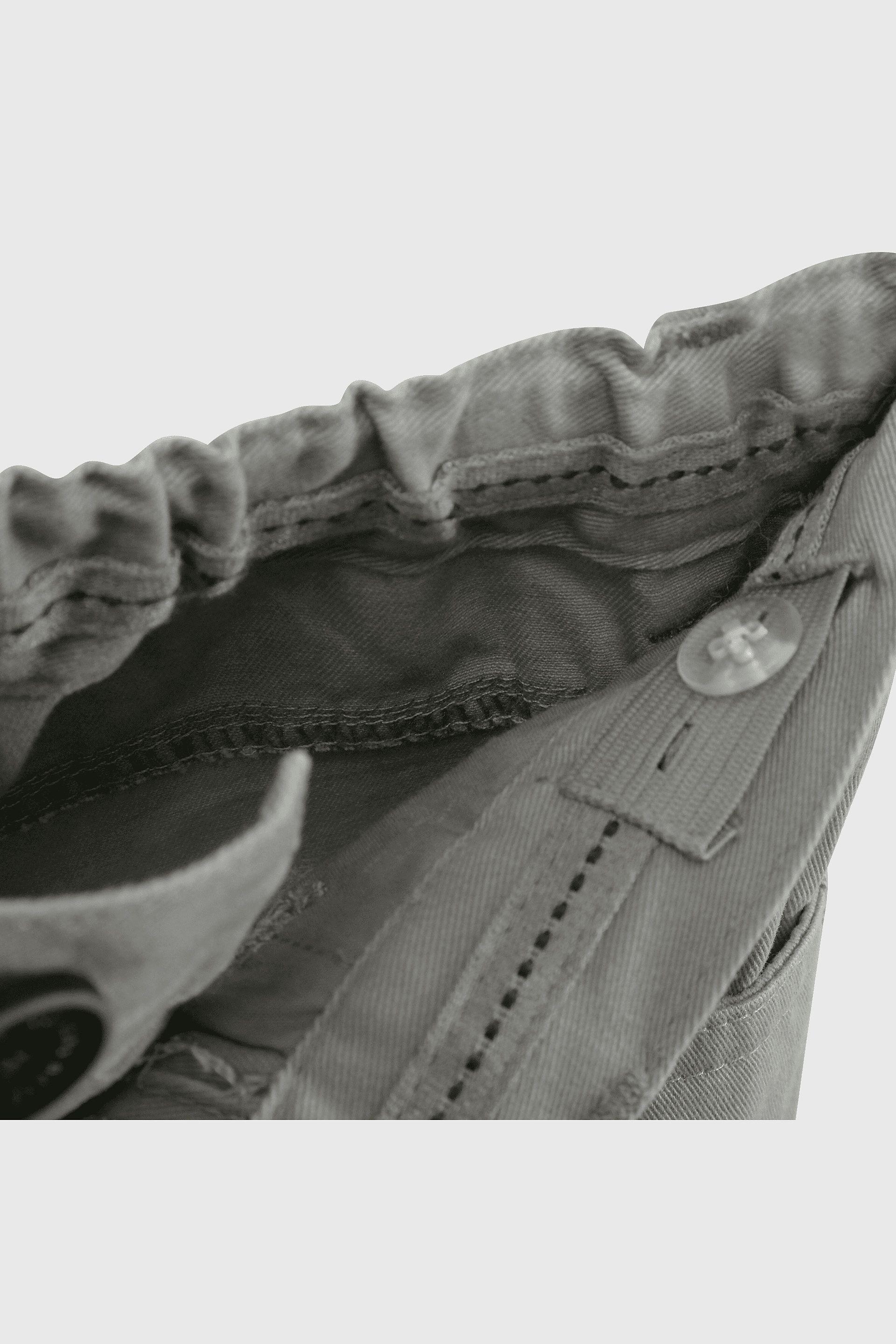 Pantalón de Gabardina Gris-2