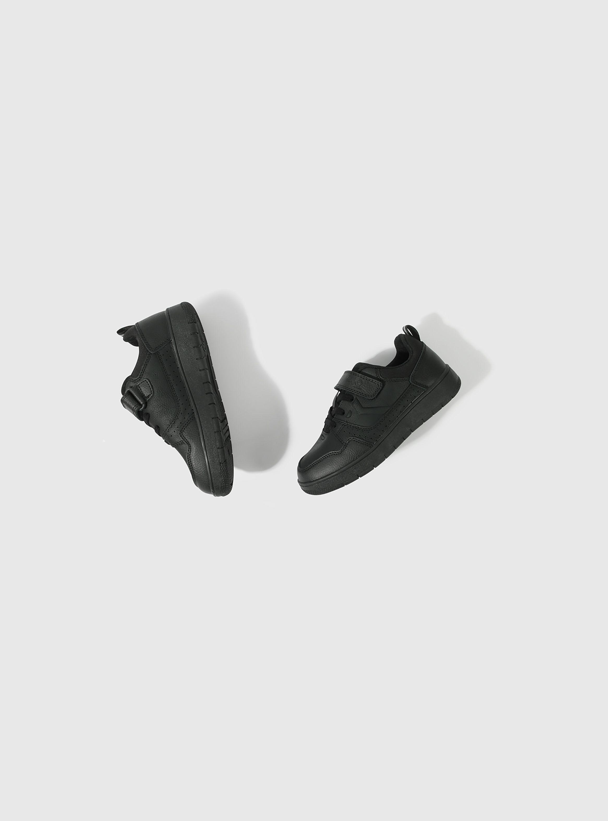 Zapatilla Niñas y Niños Negro 55192 Colloky-3