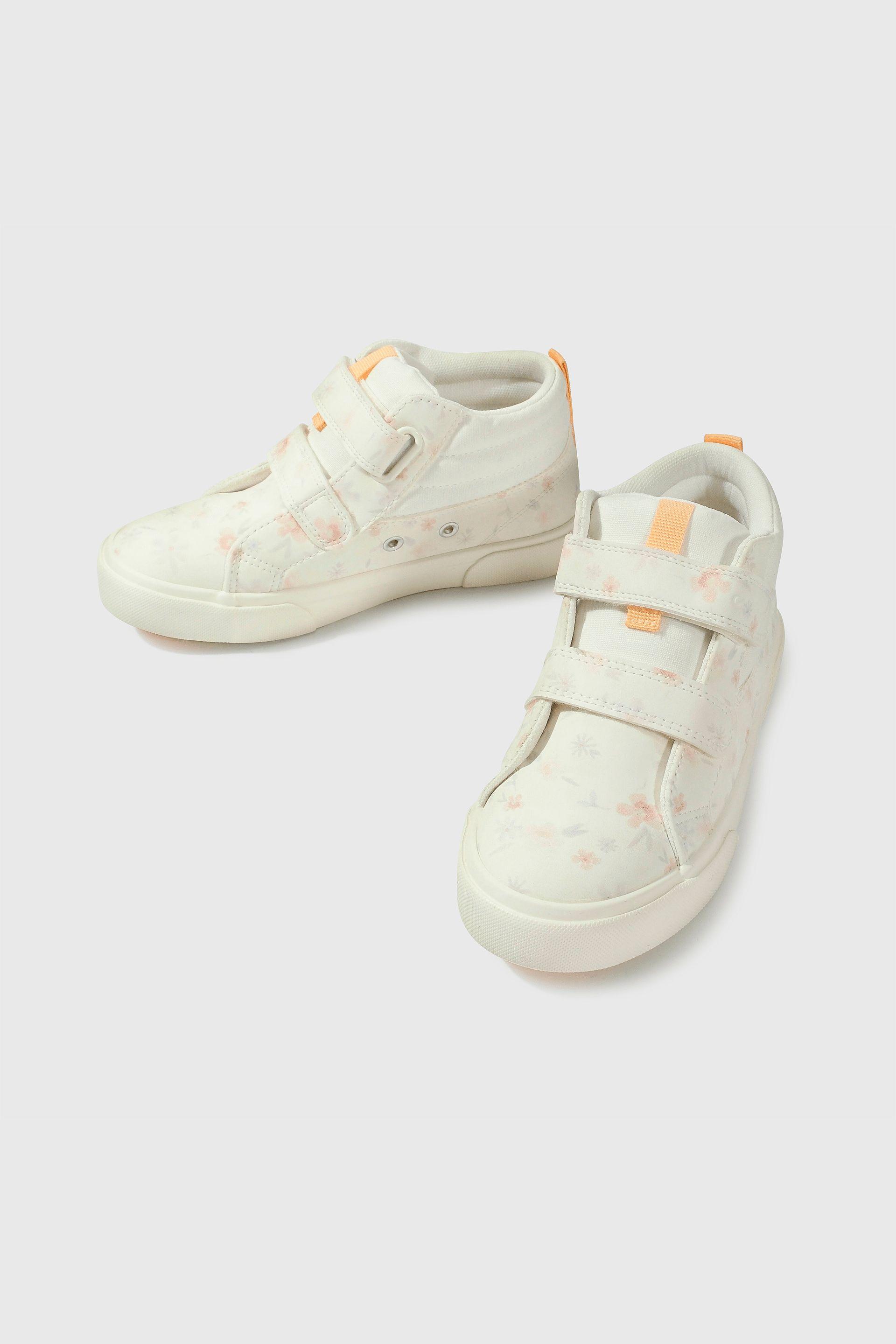 Zapatilla Lifestyle Blanca de Niña-3