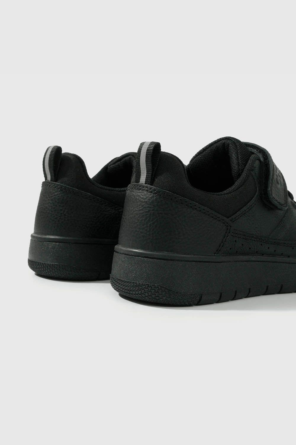 Zapatilla Escolar Unisex Negra con Velcro Junior 534-4
