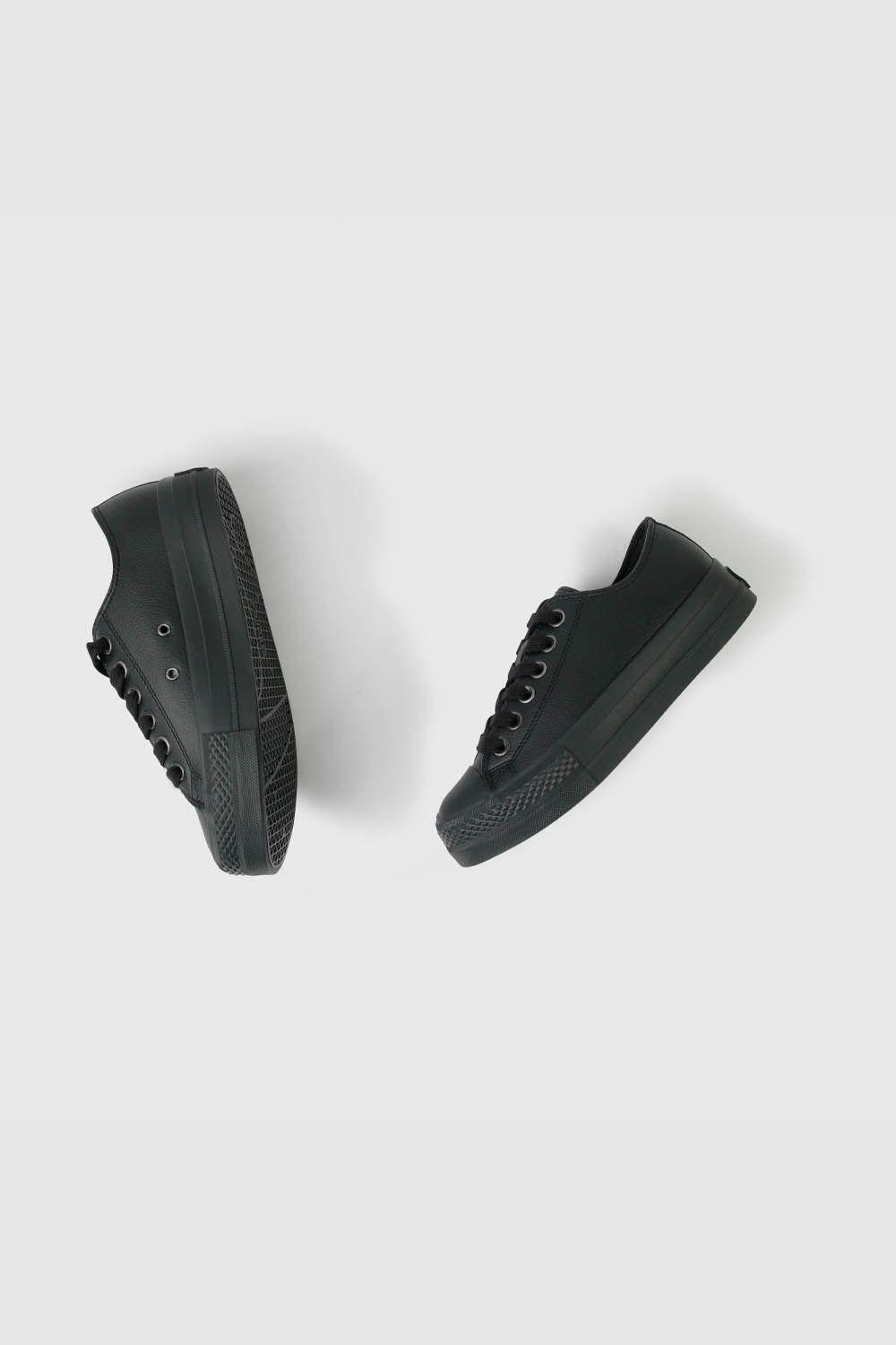 Zapatilla Negra con Plataforma-3