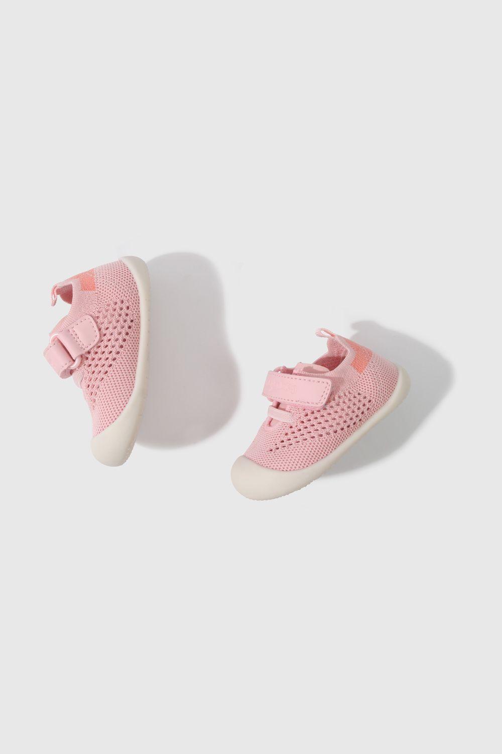 Zapatilla Deportiva Rosada-3