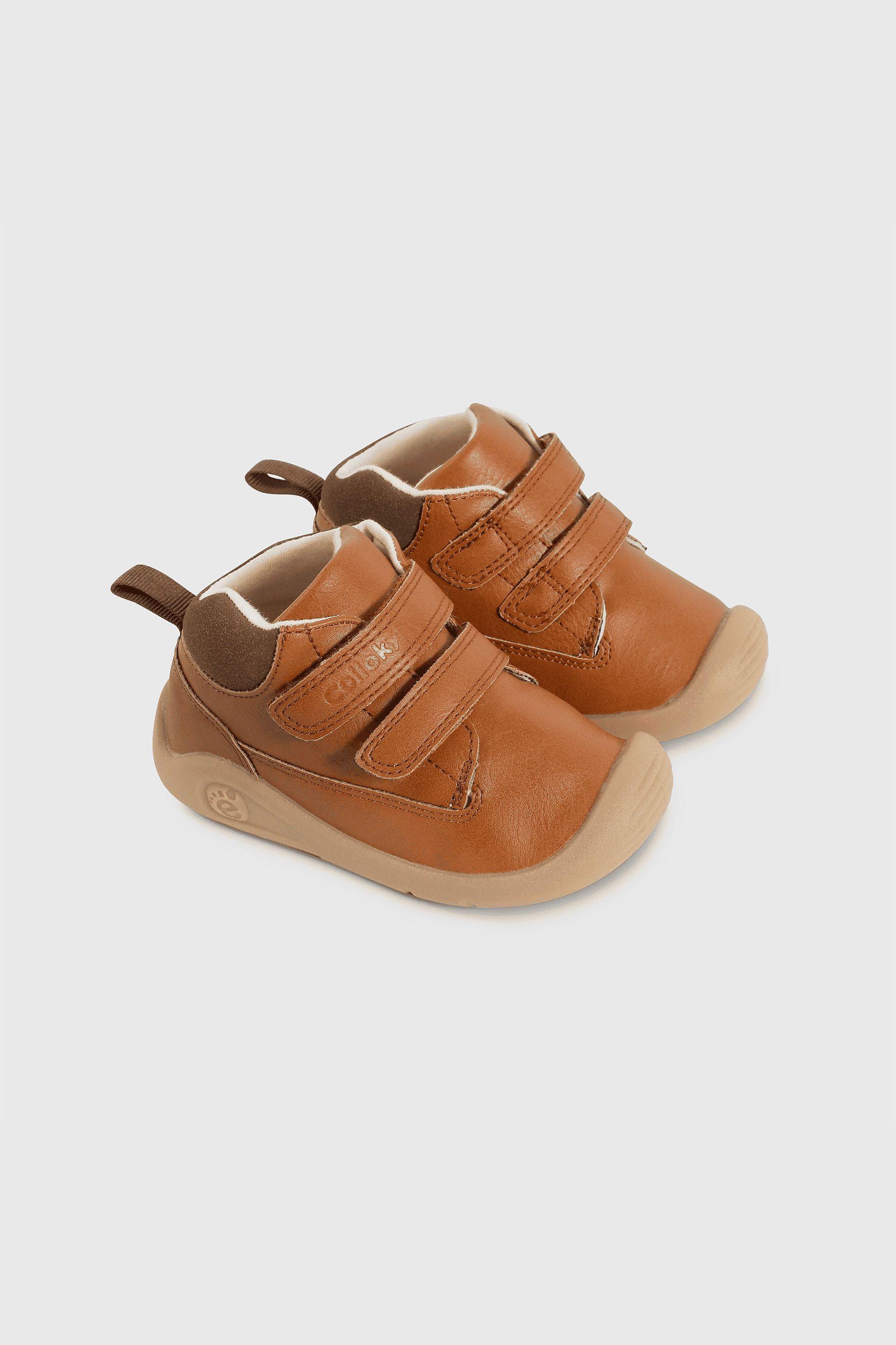 Botín Colección Café de Bebé con Velcro Talla 18 al 21 5579-0